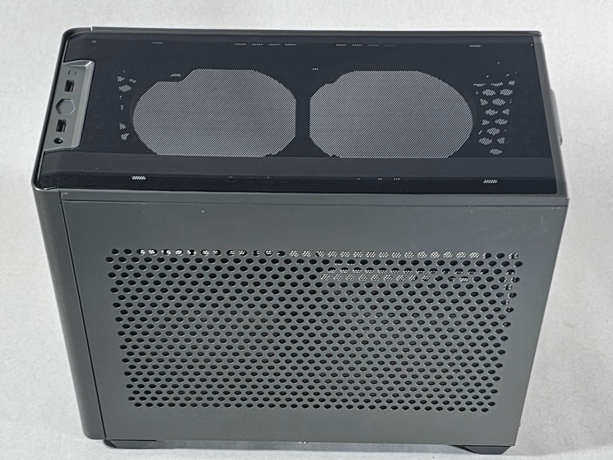 ITX Cooler Master PC Case