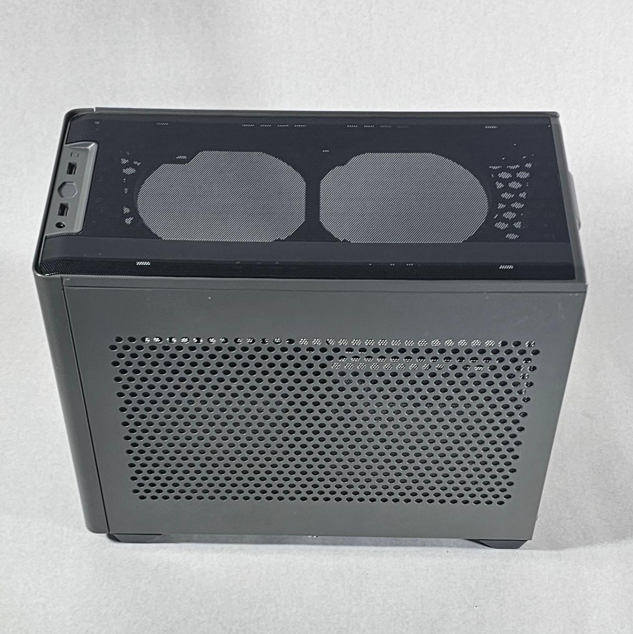 ITX Cooler Master PC Case