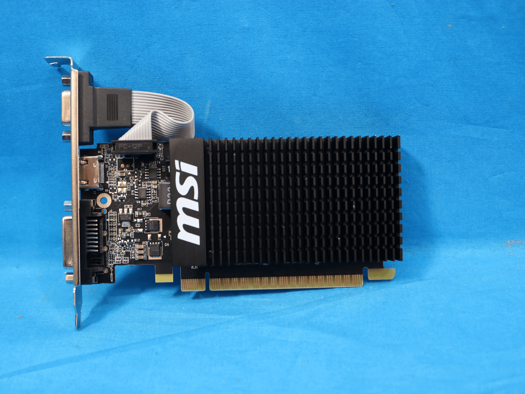 MSI NVIDIA GeForce GT 710 1 GB GDDR3 Low Profile Desktop GPU GT 710 1GD3H LP
