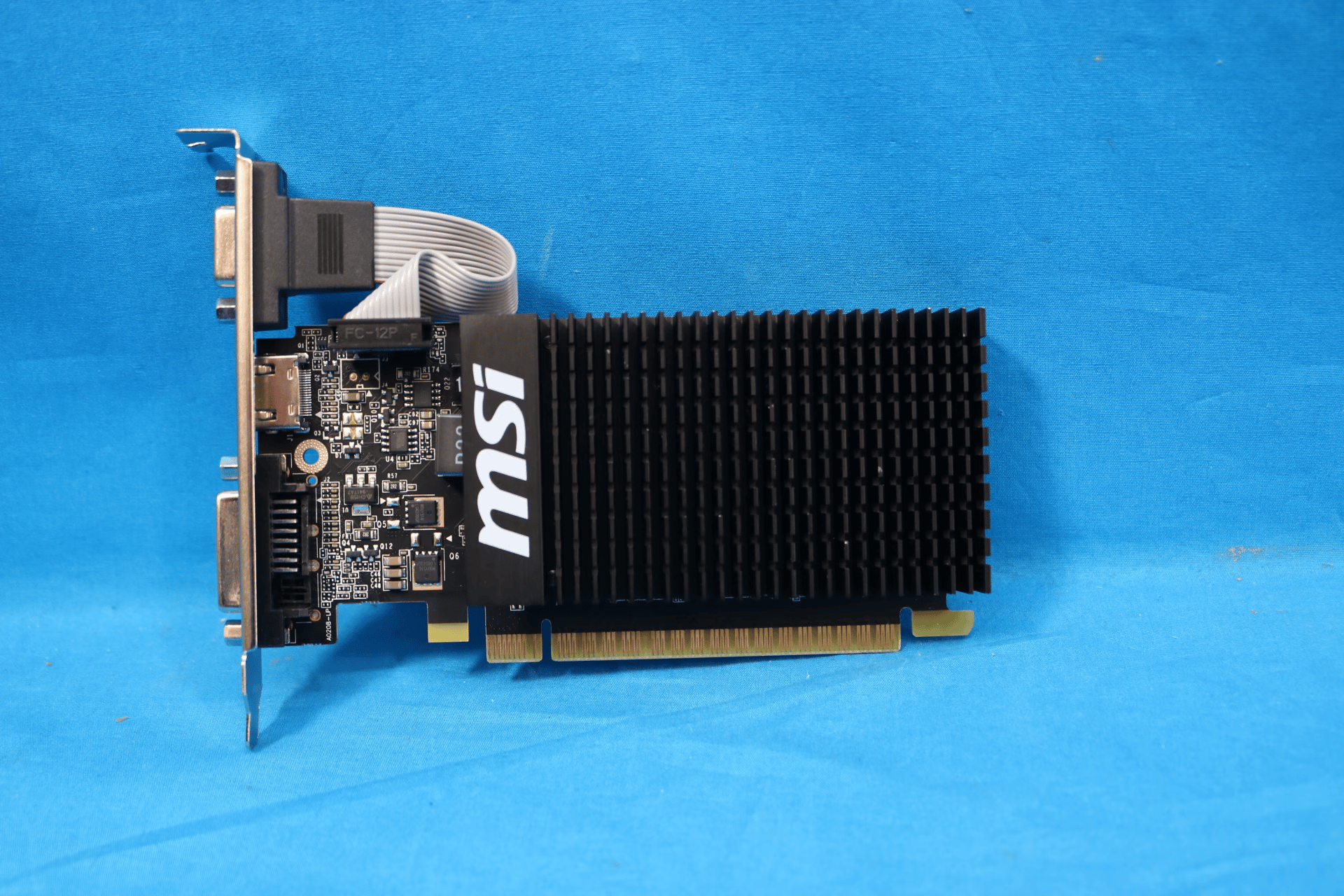 MSI NVIDIA GeForce GT 710 1 GB GDDR3 Low Profile Desktop GPU GT 710 1GD3H LP