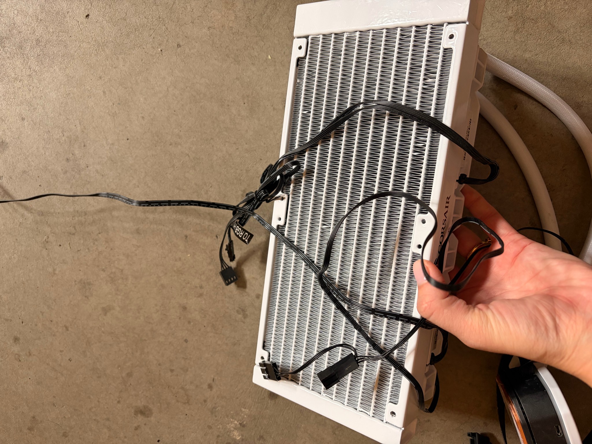 CORSAIR WHITE LIQUID CPU COOLER - NEVER USED