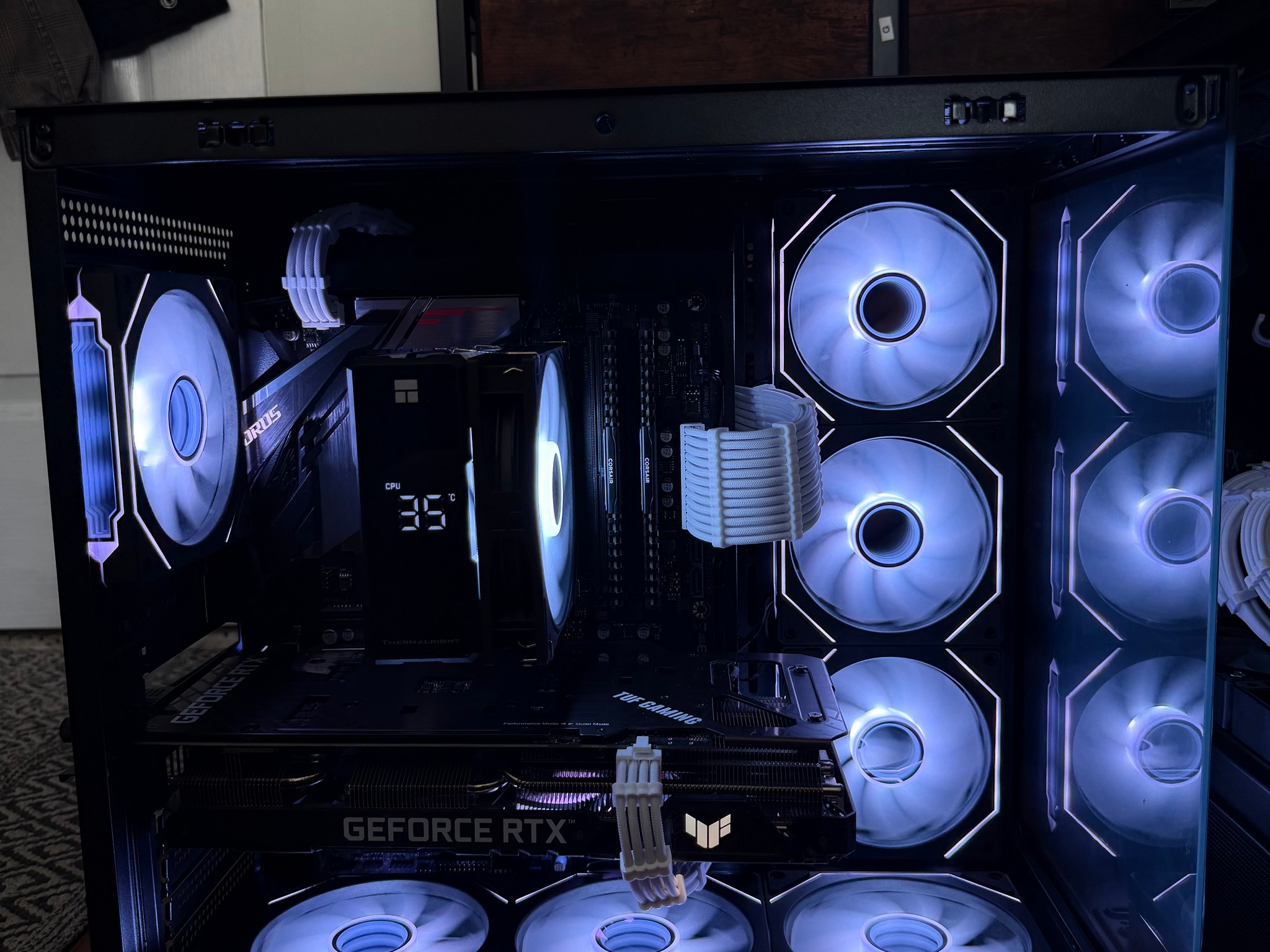 CLEAN RGB GAMING PC Rzyen 5 3600 RTX 3060 12gb