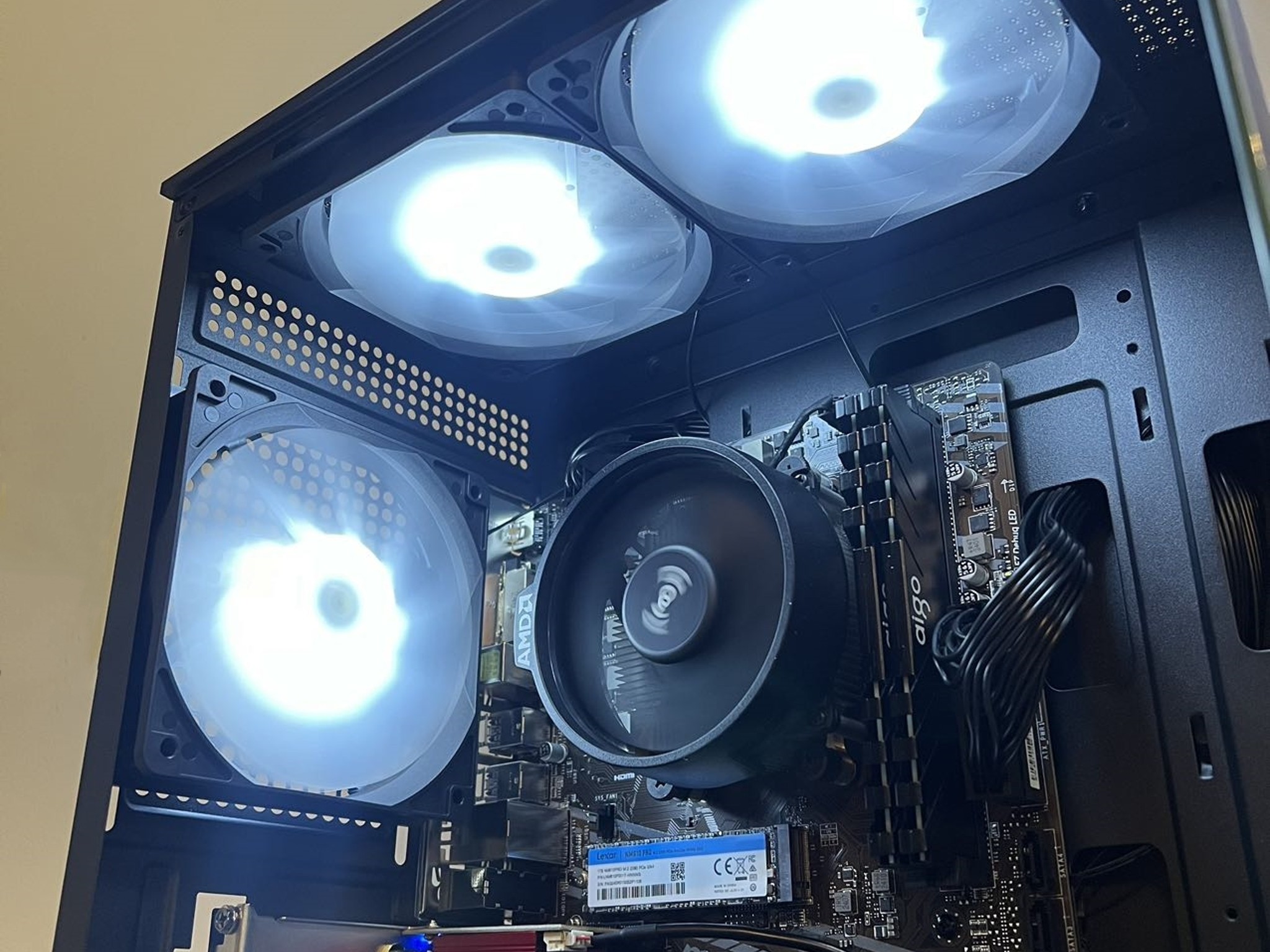🔥SALE🔥 RTX 4060|R5-5600|1TB M.2|16GB RAM-DeepHuo Brand NEW Pre-Built PC