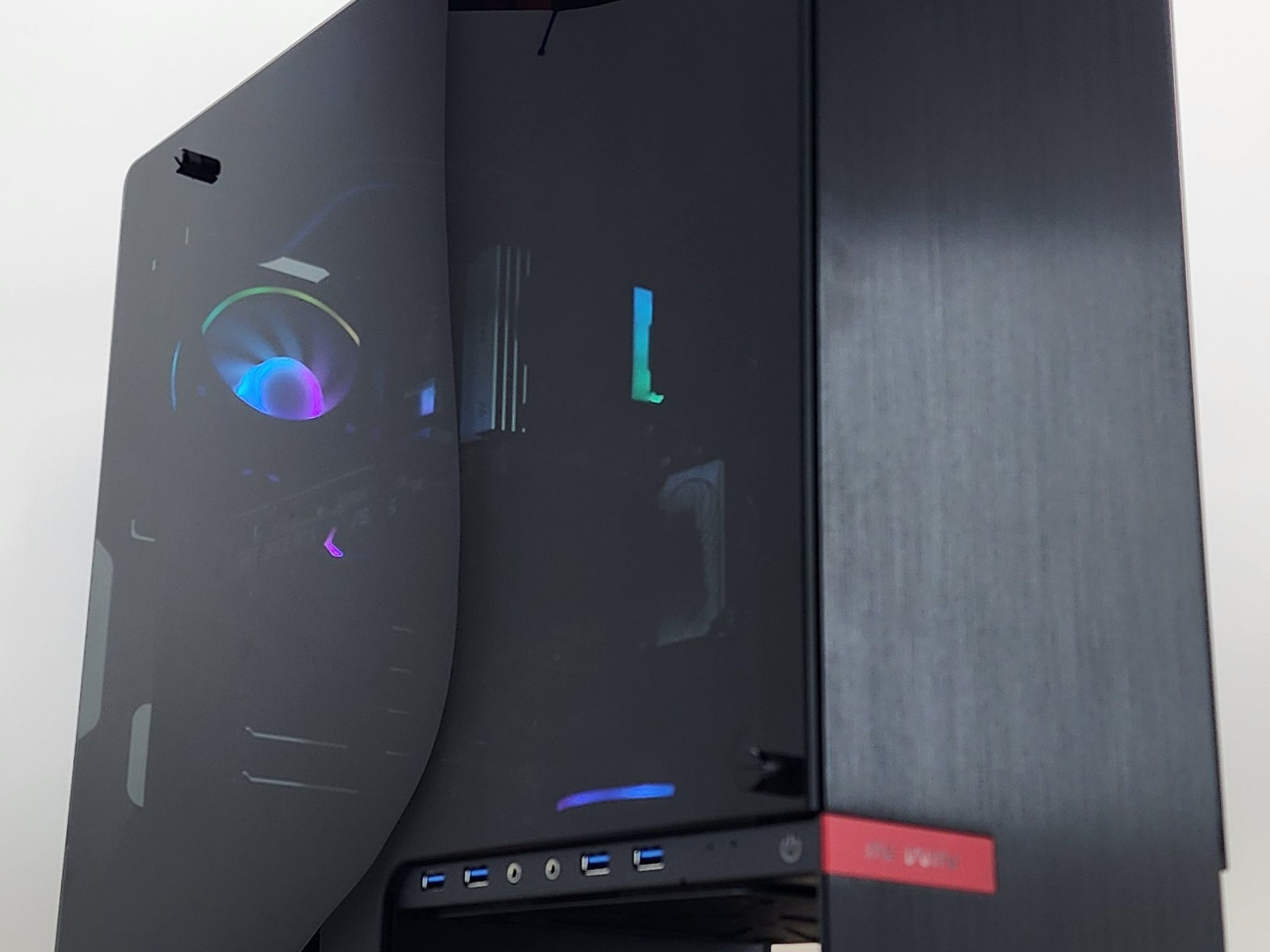 Gaming PC Ryzen 5 8500G 16GB RAM 240GB SSD+2TB HDD RTX 3060 Ti 8G Win11 Computer