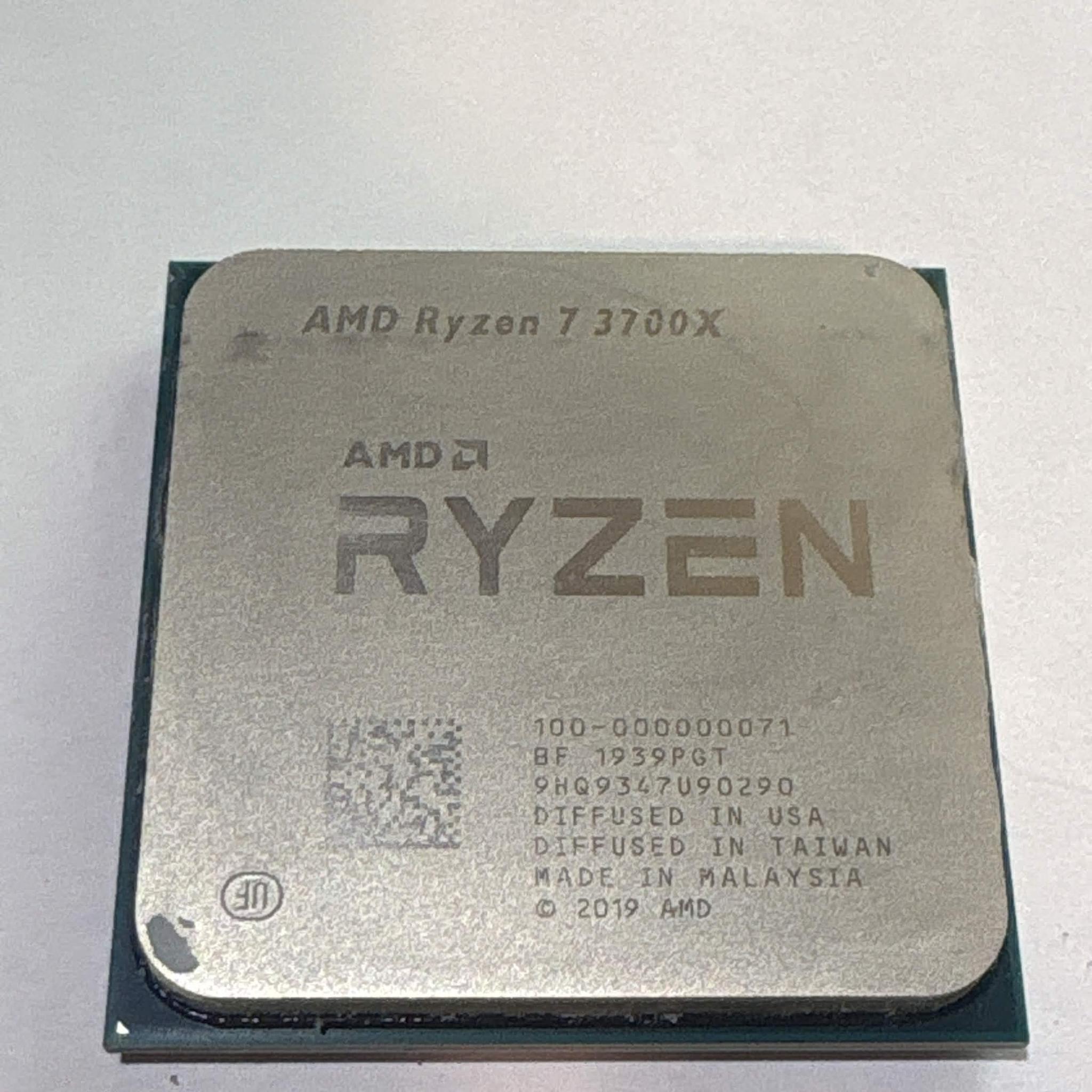 AMD Ryzen 7 3700X