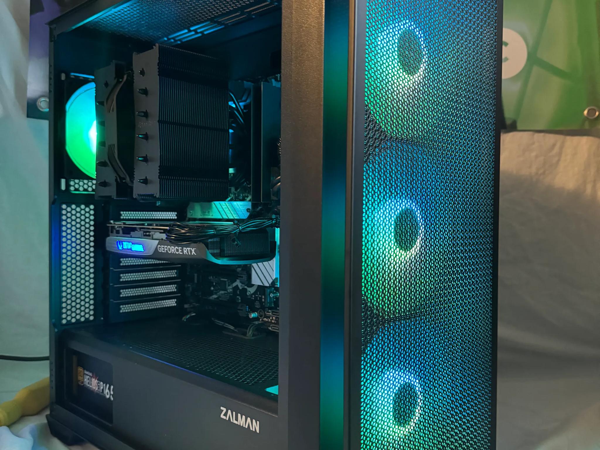RTX 4070 Intel Core i9 12900k 32GB DDR5 1TB SSD Gaming PC
