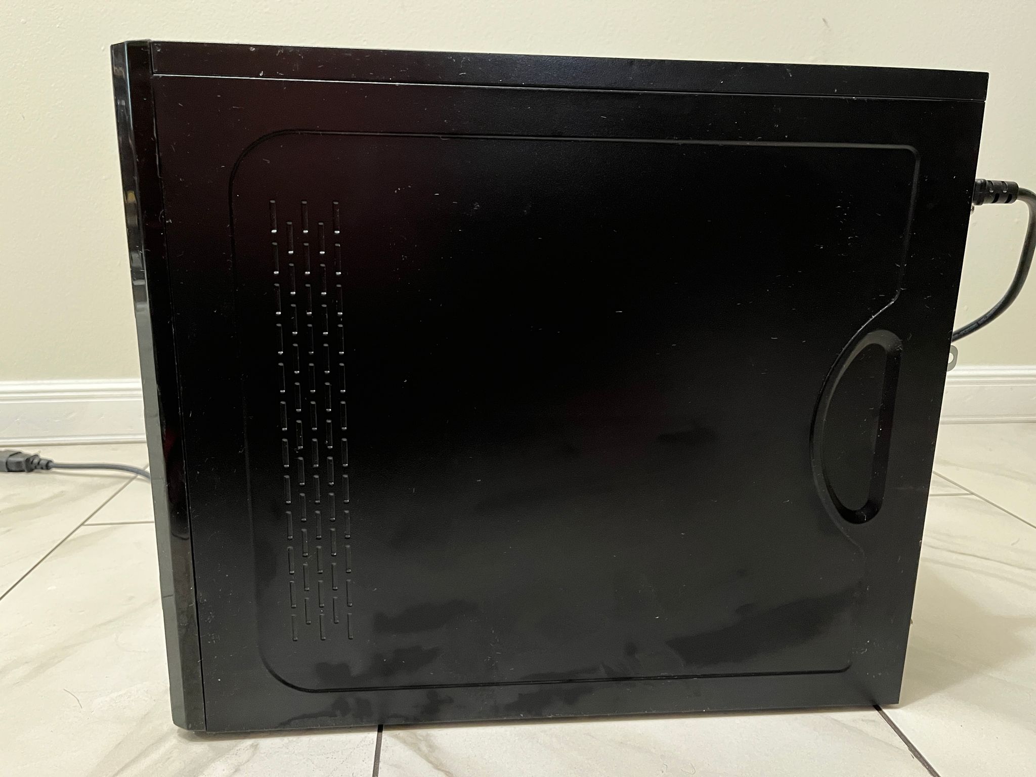 NVIDIA RTX 2080, Intel Core i7-9700, 16GB RAM, 500GB SSD - High FPS Gaming PC w/ Wi-Fi & BT