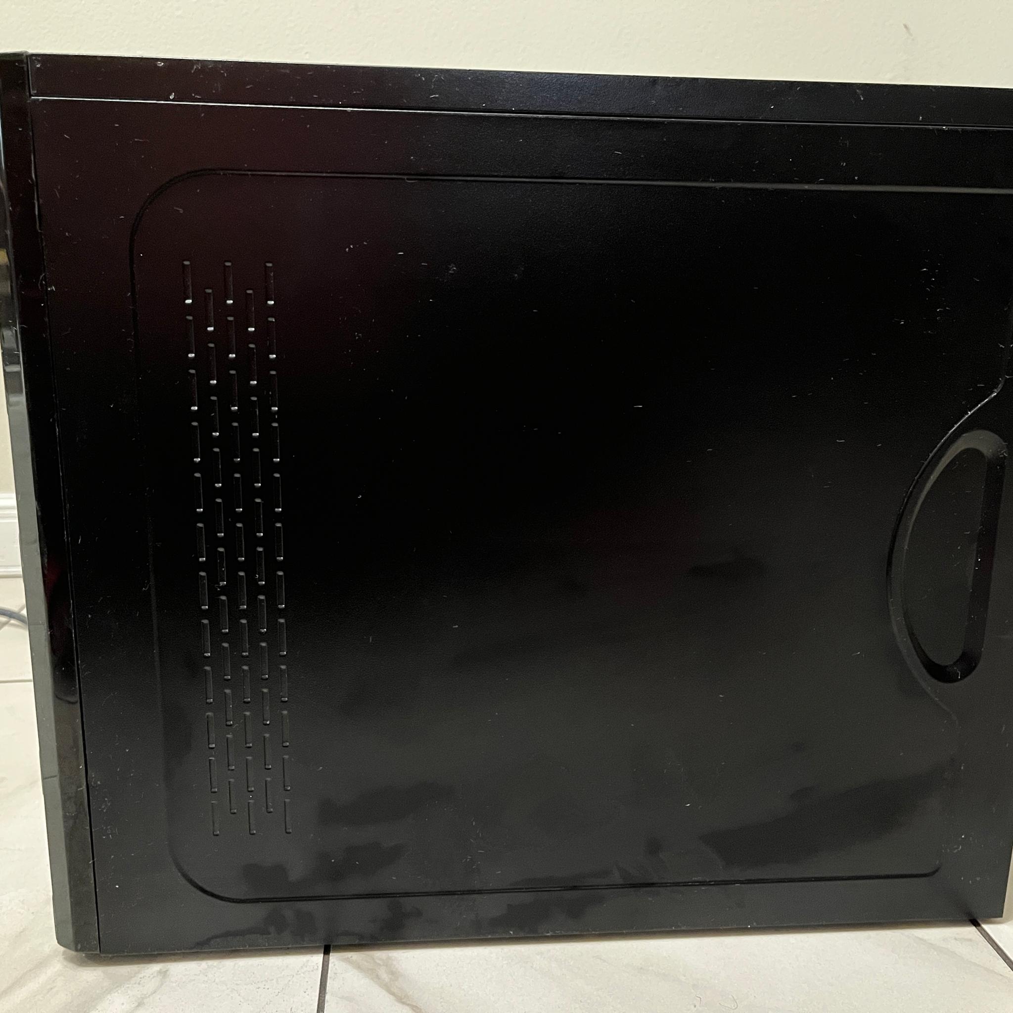 NVIDIA RTX 2080, Intel Core i7-9700, 16GB RAM, 500GB SSD - High FPS Gaming PC w/ Wi-Fi & BT