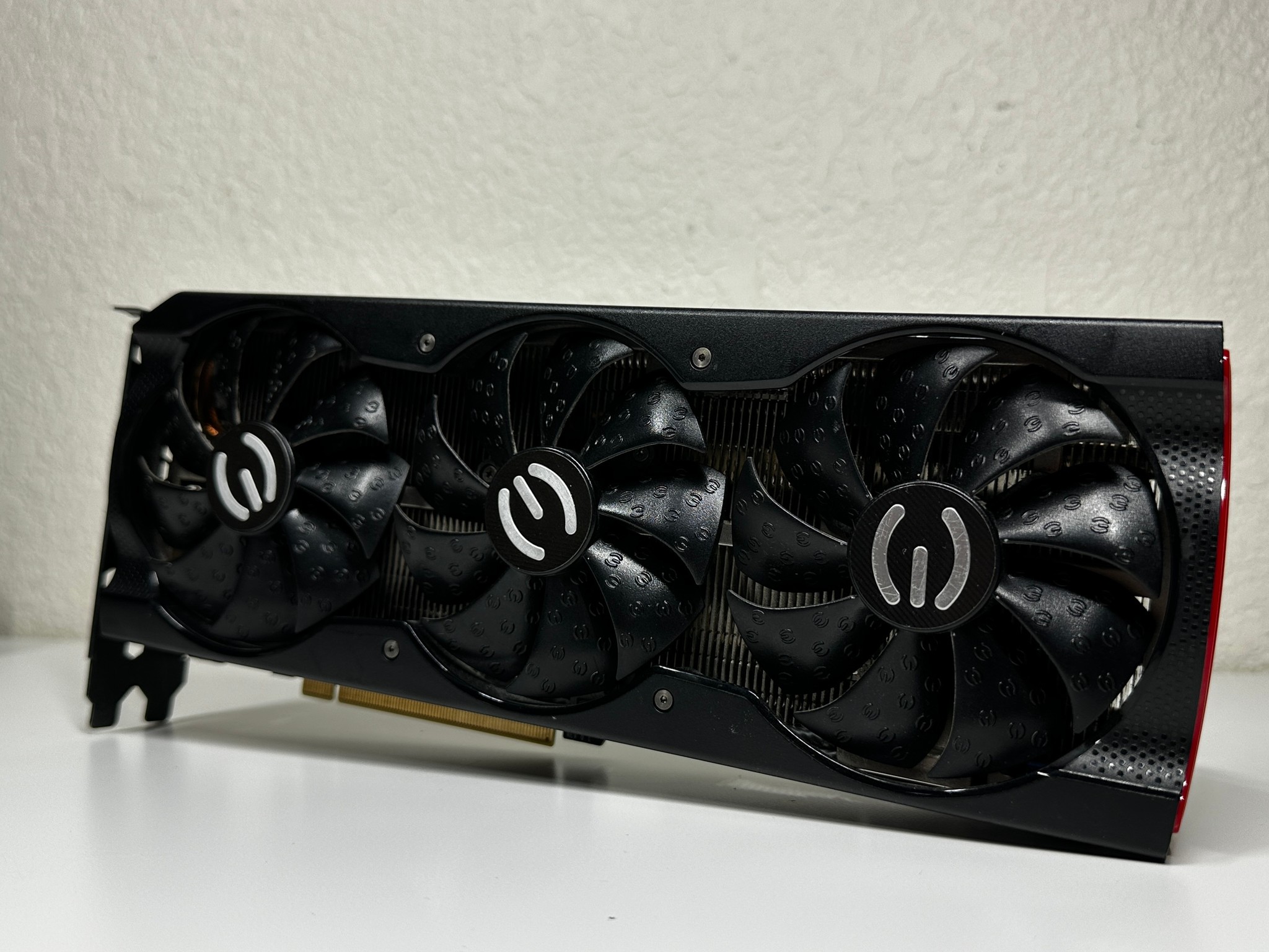 EVGA NVIDIA GeForce RTX 3070 XC3 Gaming 8GB GDDR6