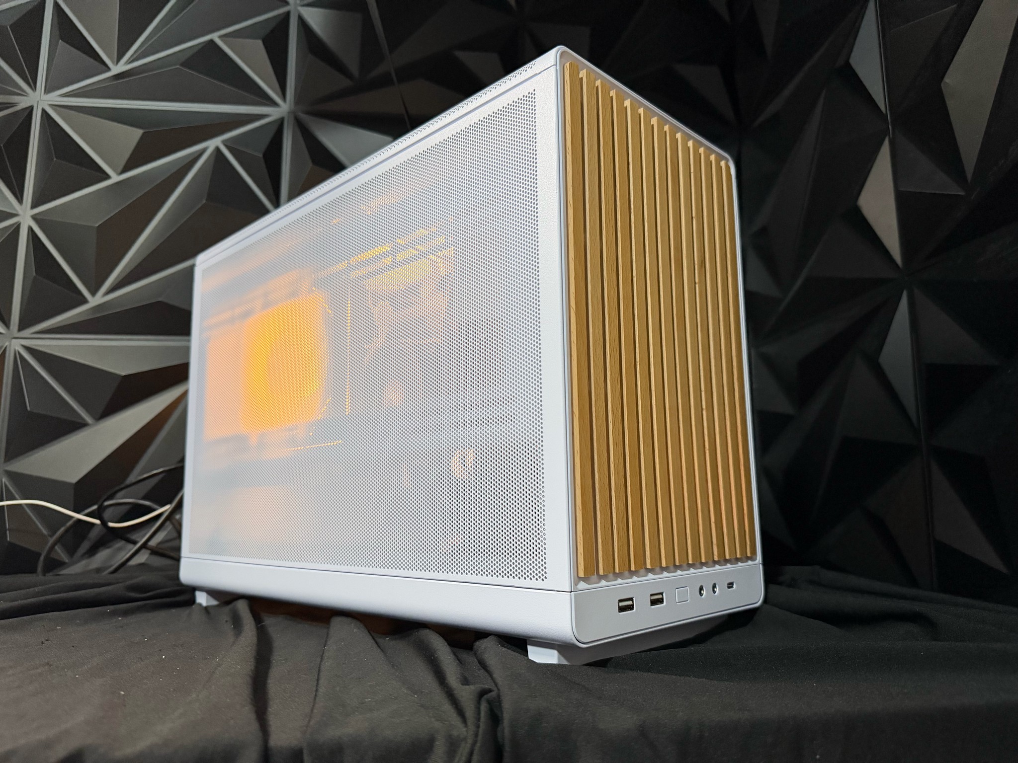 🤍🌲 WHITE WOOD 5560 🌲🤍Ryzen 5 5500| RTX 5060| 16 GB DDR4| 1.25 TB NVMe| 650W PSU