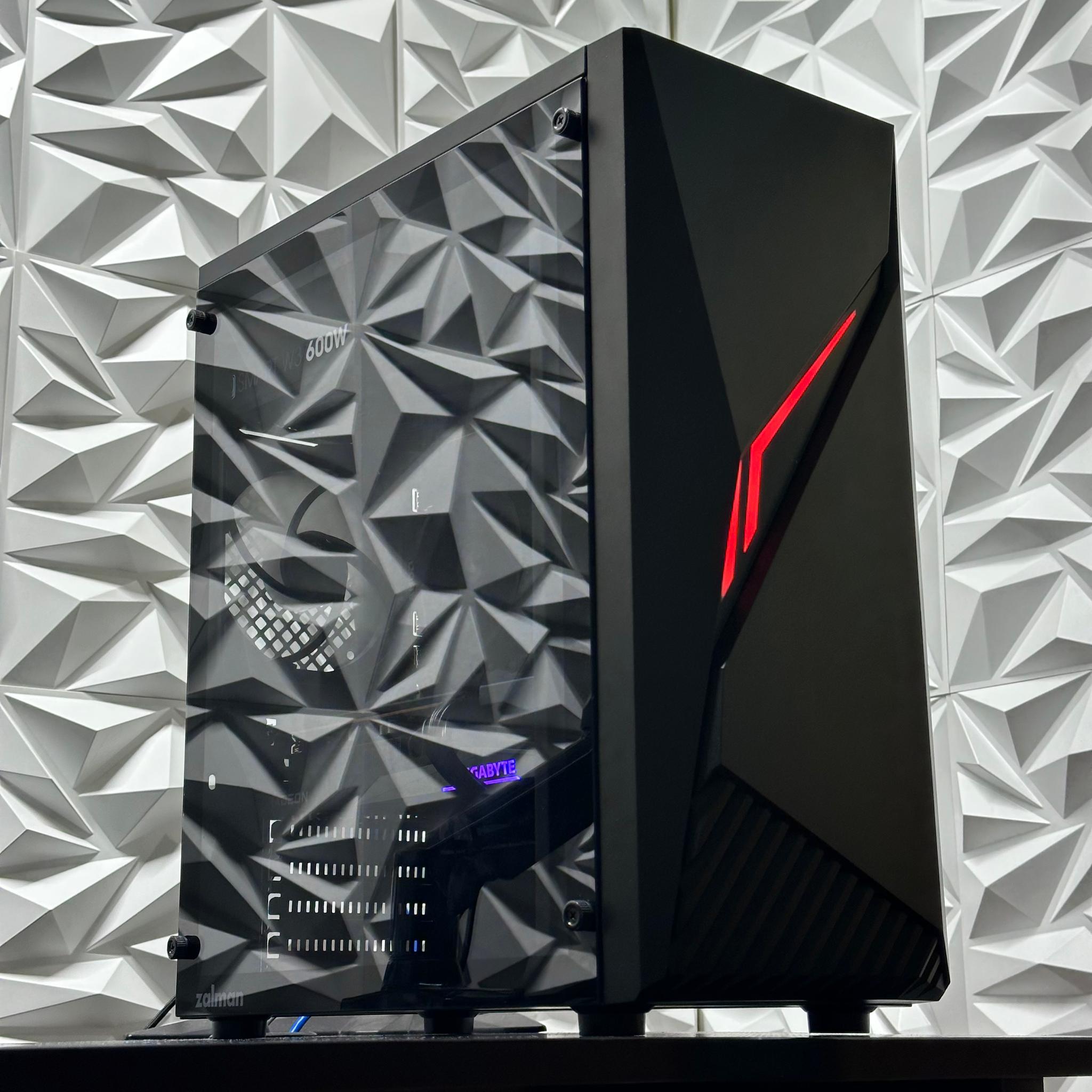 Rx 6600 XT / Ryzen 5 5500 / 16GB 3000MHz / 512GB SSD / Windows 11 Pro