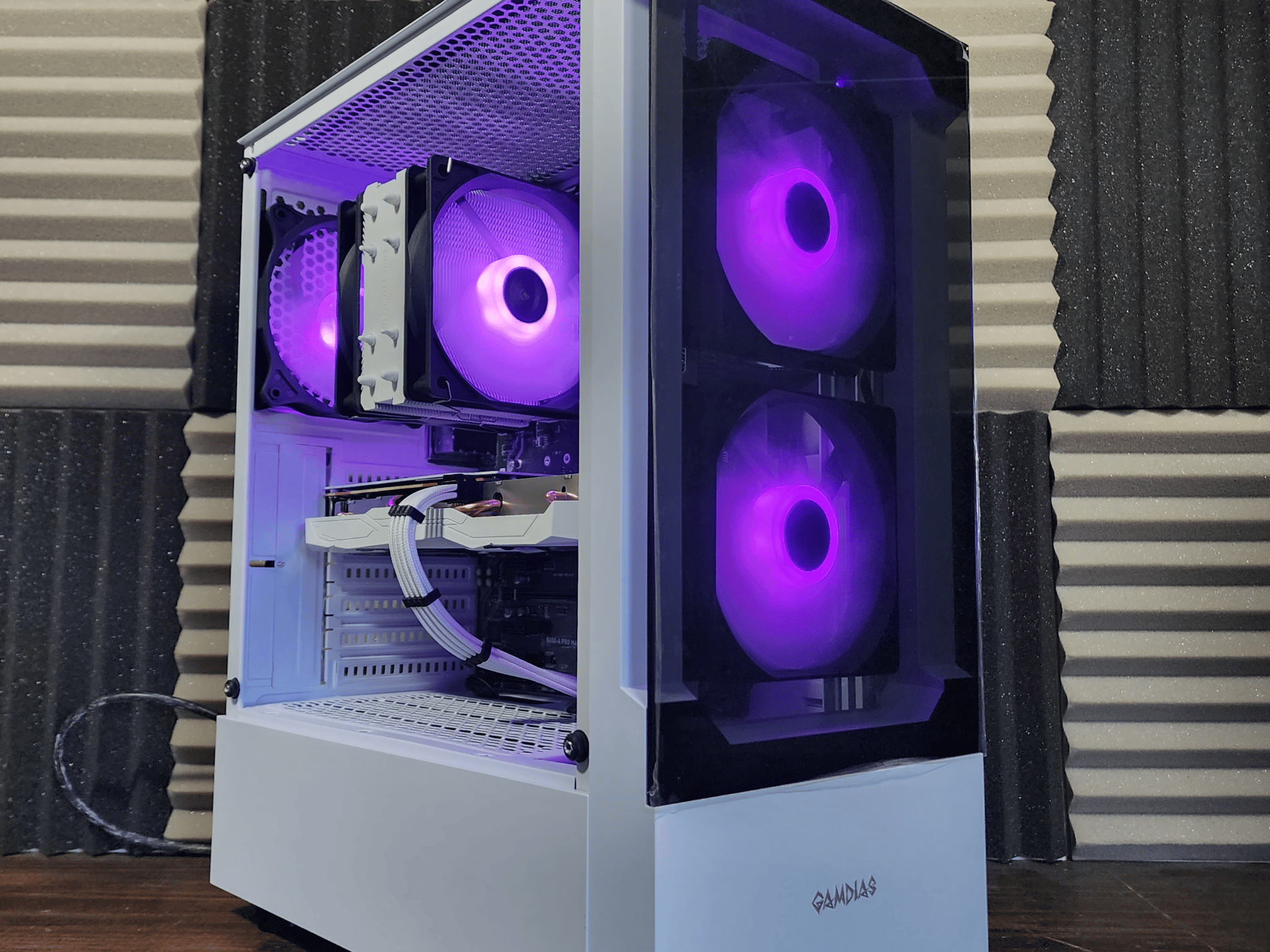 🤍💜🤍 AMD Ryzen 7 1700X // ASRock Challenger Radeon RX 6600 // Gloway 16GB 3200MHz 