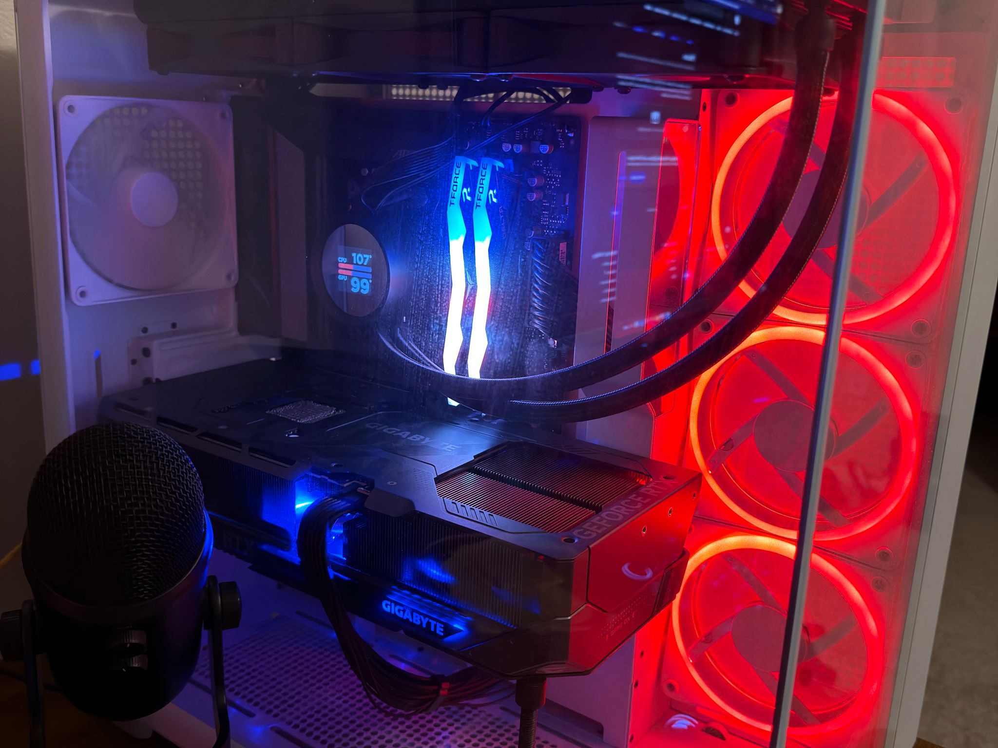 GeForce RTX 5090 Custom Gaming PC - Ryzen 7 9800X3D, 4TB NVMe SSD