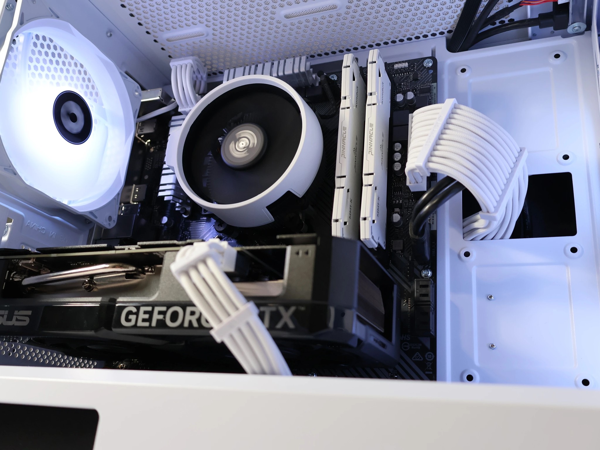 🔳StormTrooper🔲 Gaming PC | AMD Ryzen 5 3600 | 16GB | RTX 4060 | 1TB SSD | Win11 Home | Wi-Fi