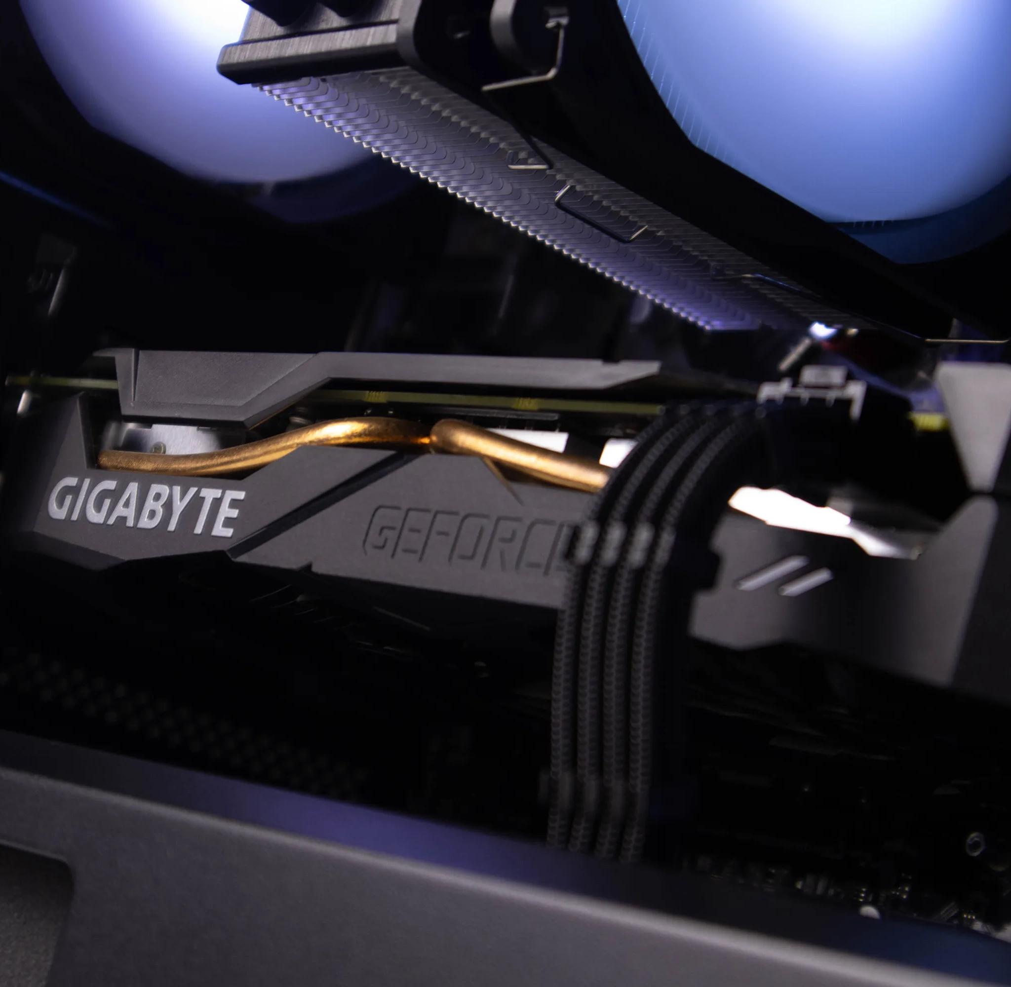 (GTX 1660 Ti | Ryzen 5 1600 | 16gb RAM)