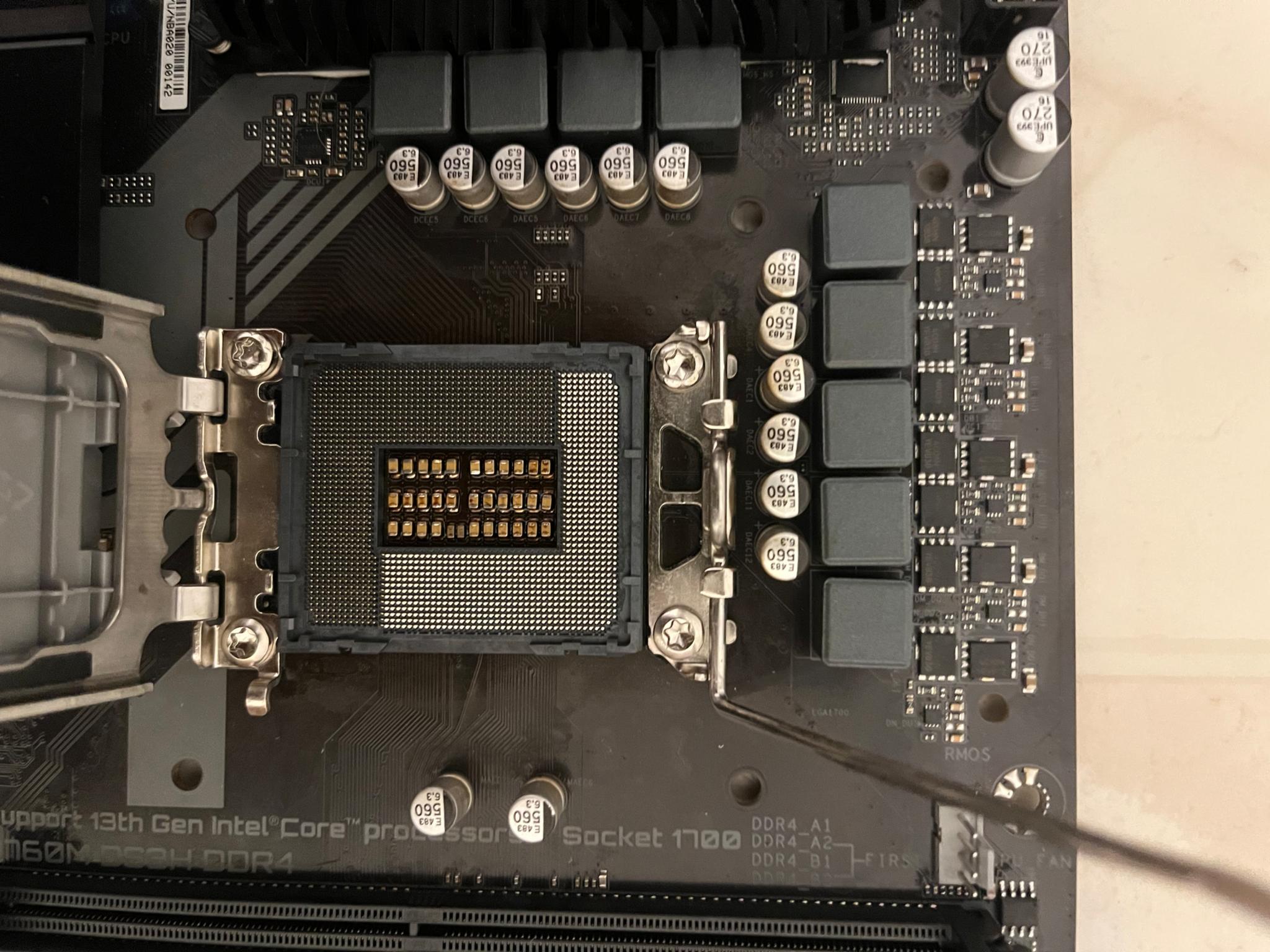GIGABYTE B760M DS3H DDR4 (LGA 1700/ Intel/ B760/ M-ATX/ DDR4/ Dual M.2/ PCIe 4.0)