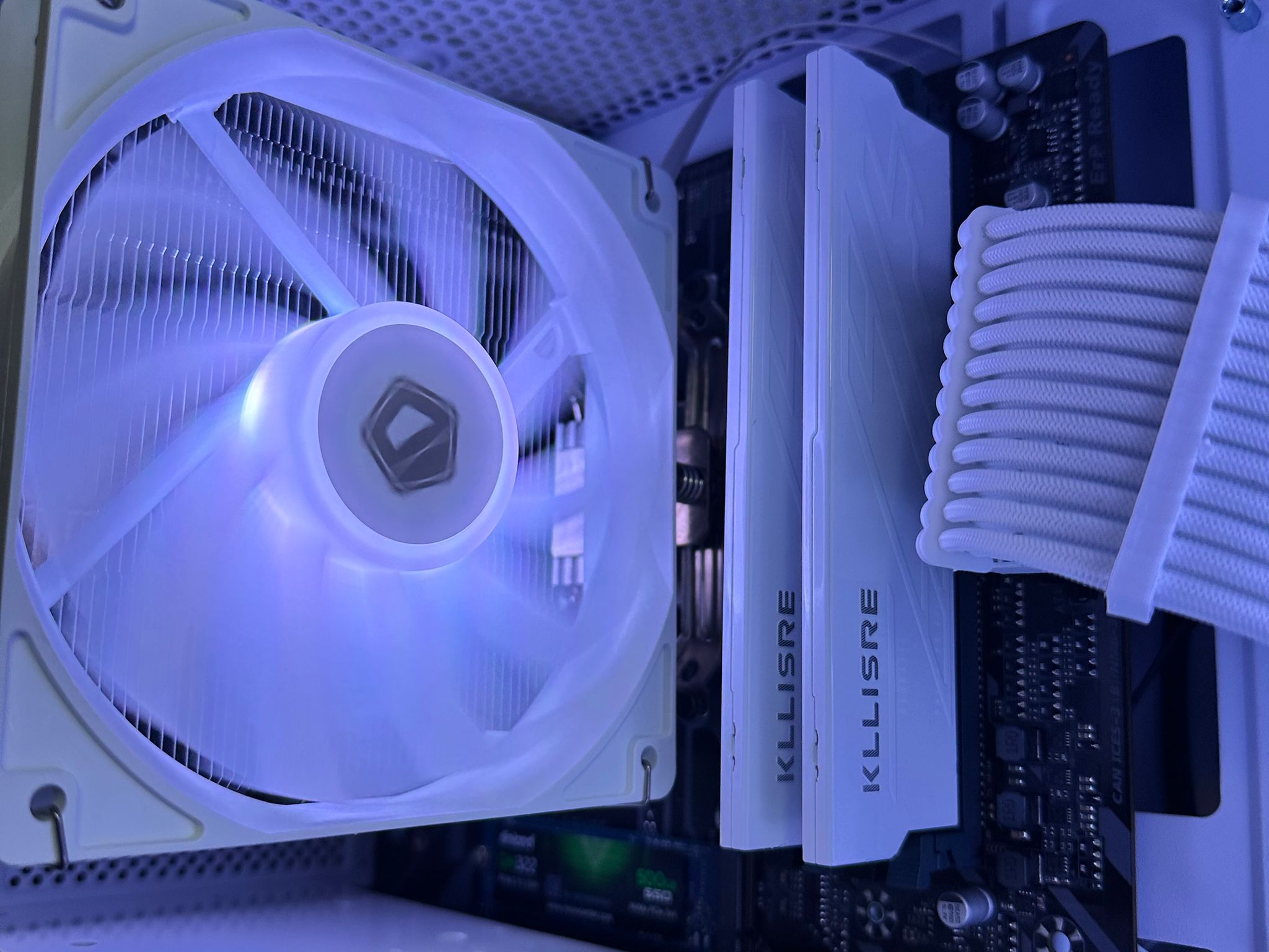 Ryzen 5 // 2060 Super Gaming Pc