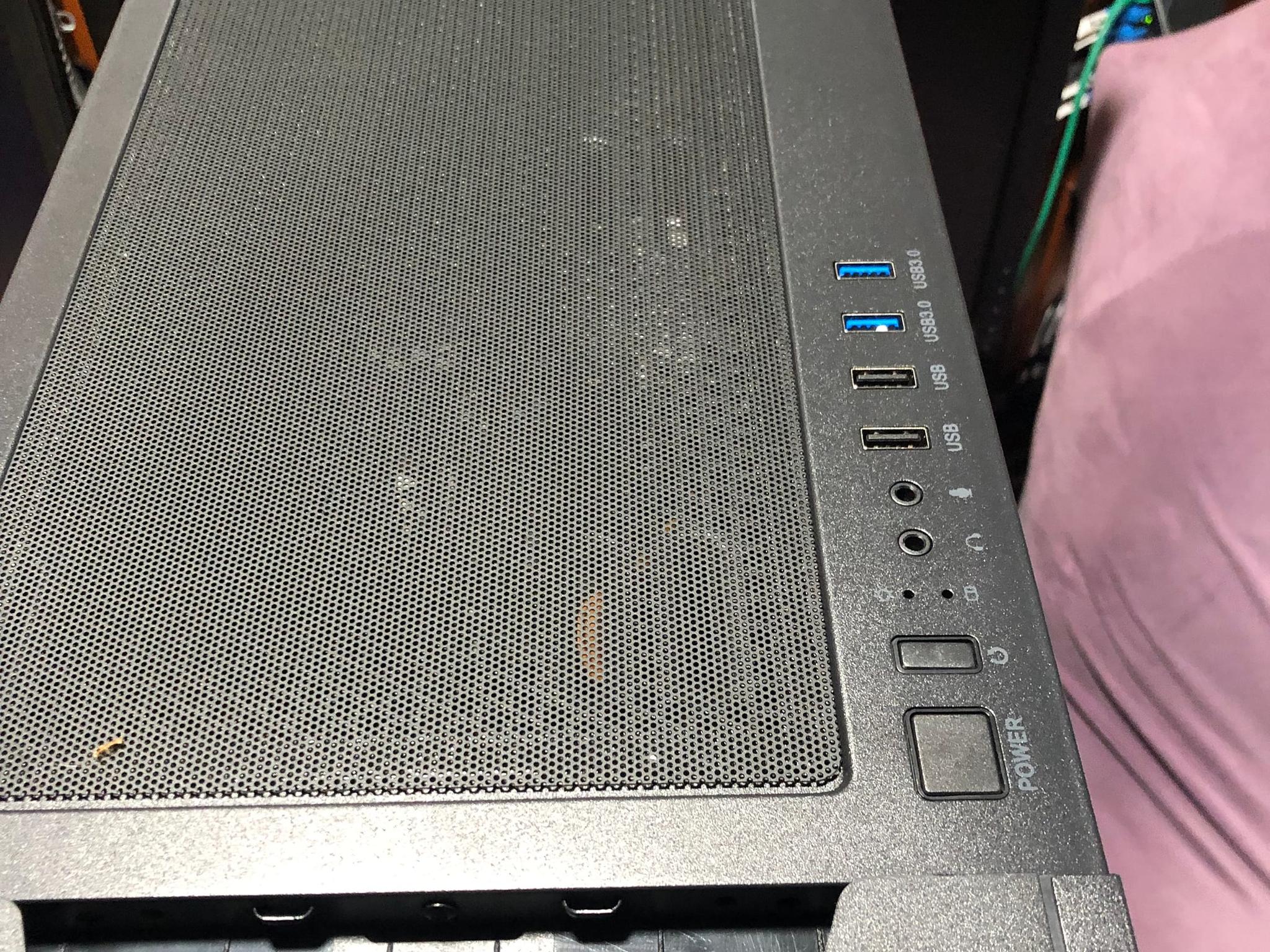 Gaming PC (Nvidia GTX 1660 Super OC, i5-10600K, Full mesh case, 256gb SSD, 16gb RAM, Win) mid-ATX