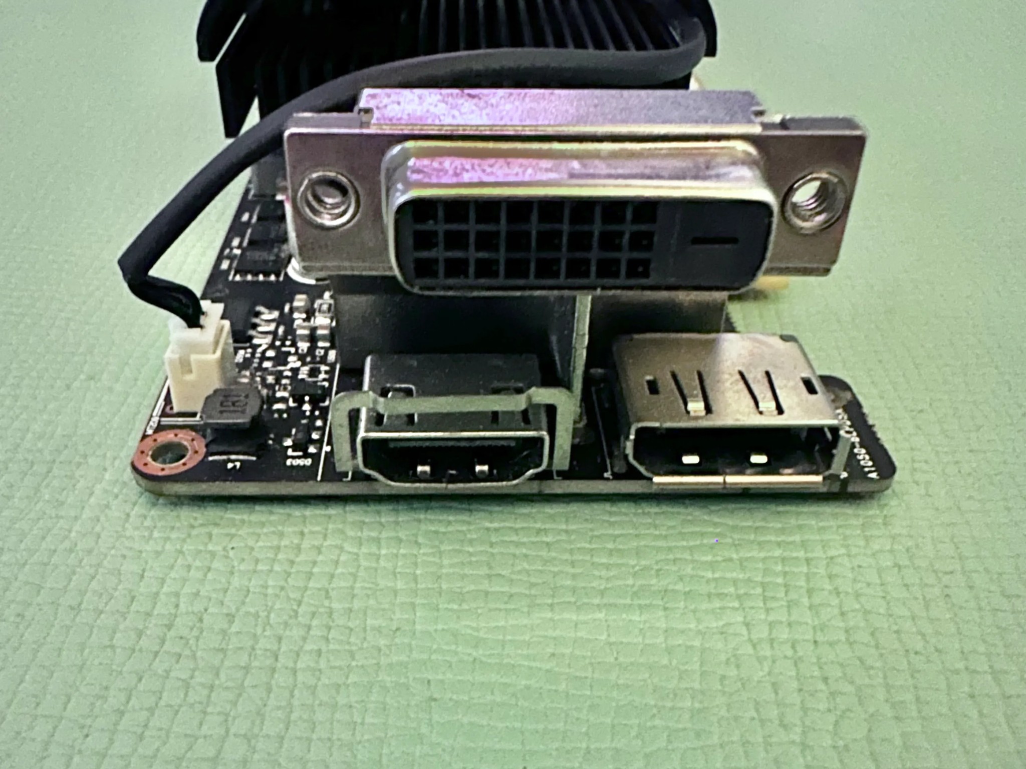 MSI GeForce GTX 1050 Ti 4GT Low Profile **Missing Bracket