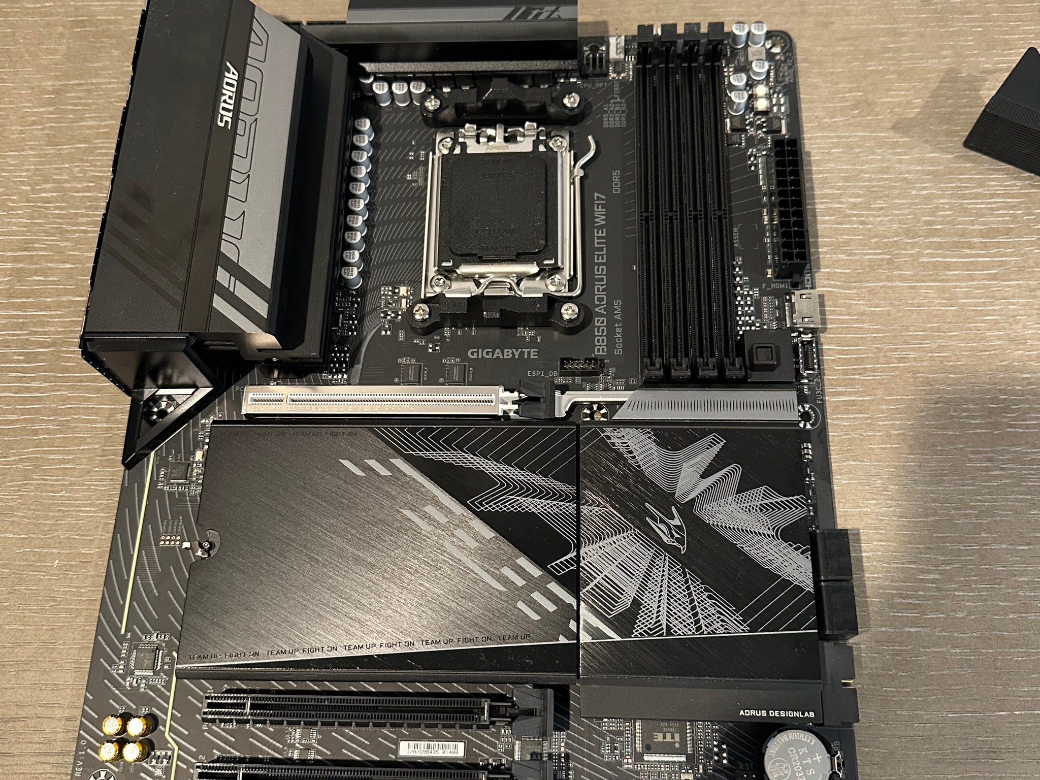Gigabyte B850 Aorus Elite Wifi7