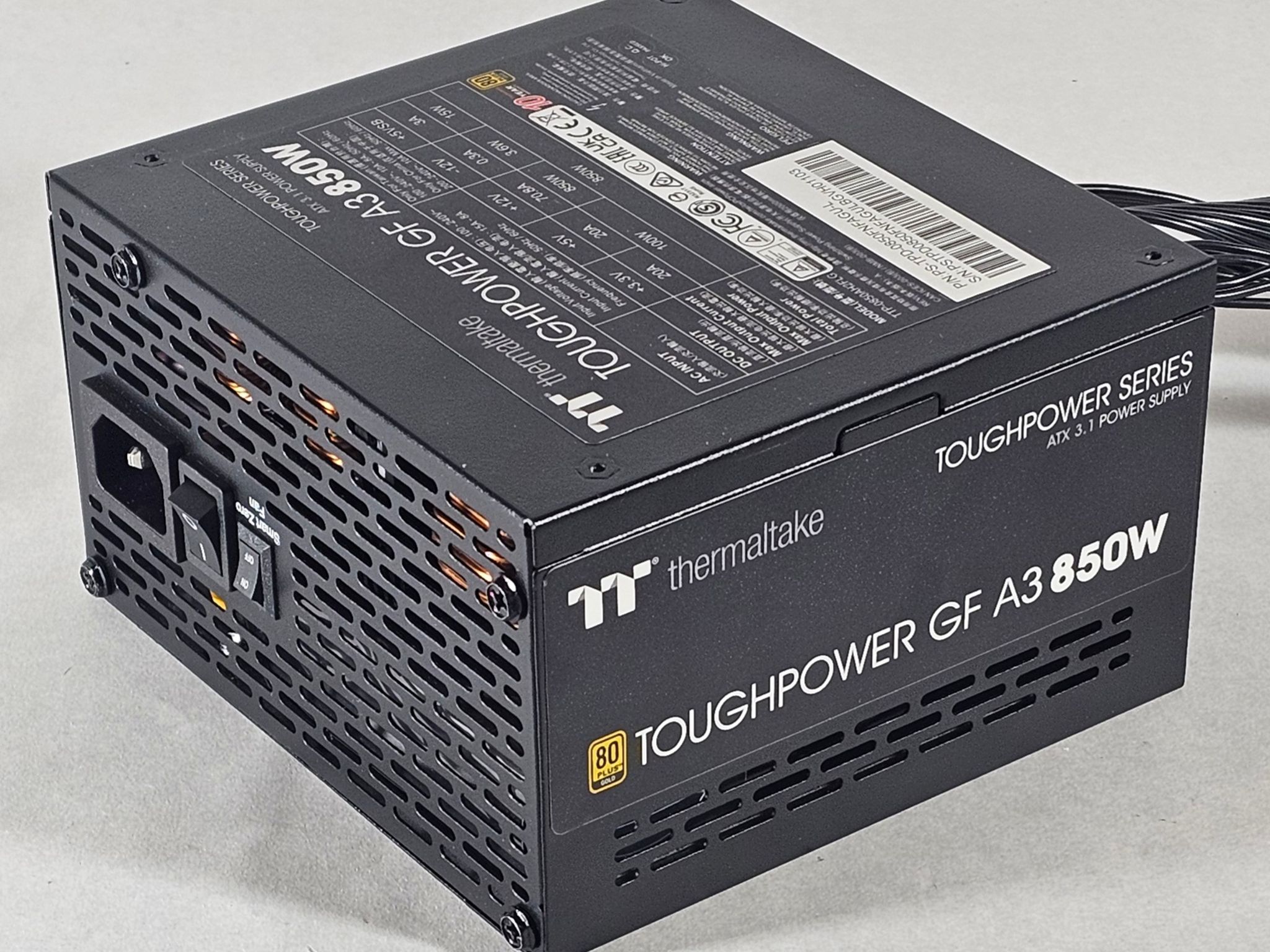 850 Watt PSU Thermaltake Toughpower GF A3 Power Supply