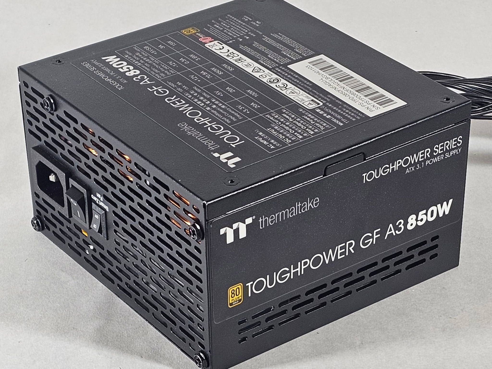 850 Watt PSU Thermaltake Toughpower GF A3 Power Supply