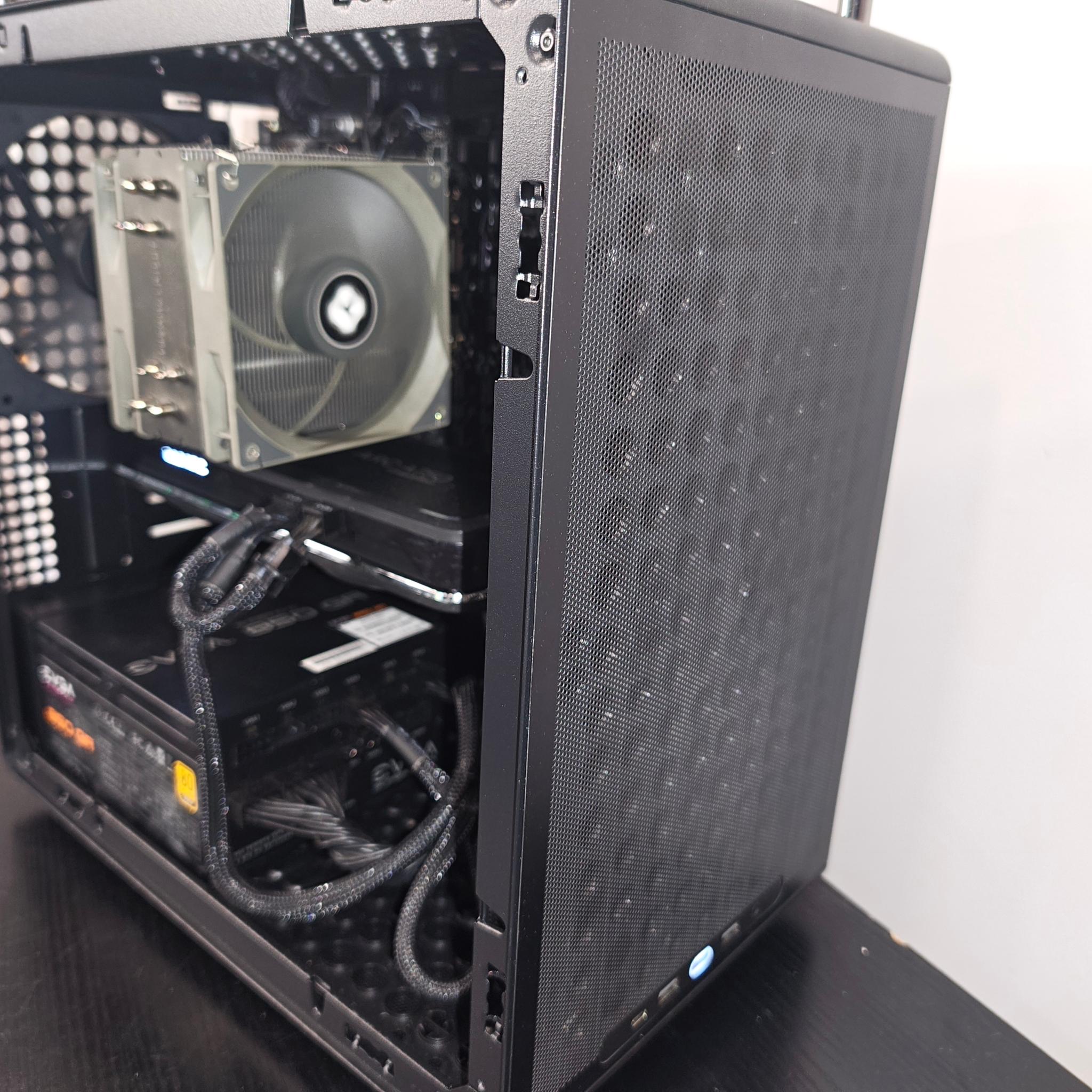 THE BLUE CUBE, fantastic value 1440P gaming pc equipped with FRAME GEN