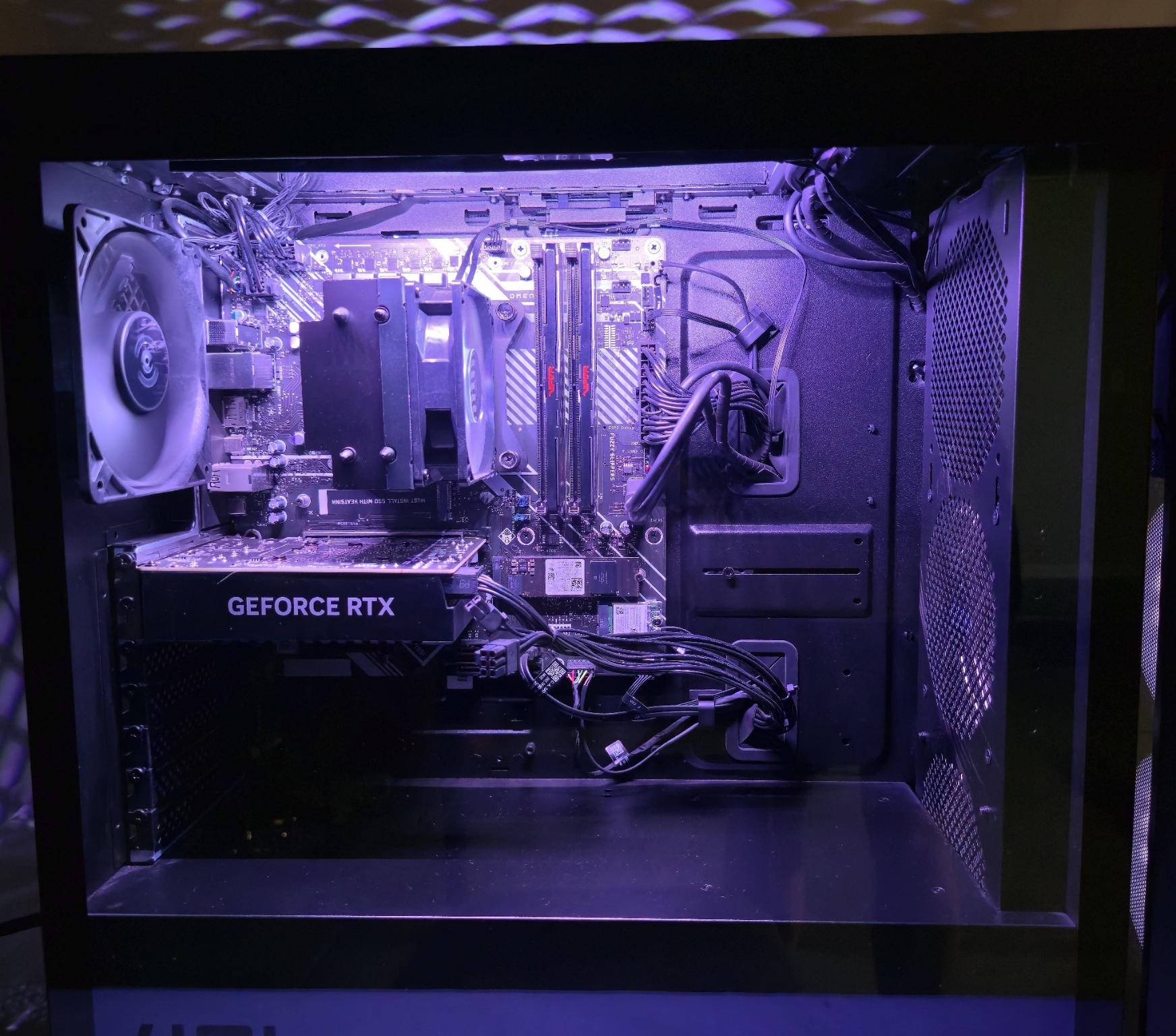HP Omen 40L