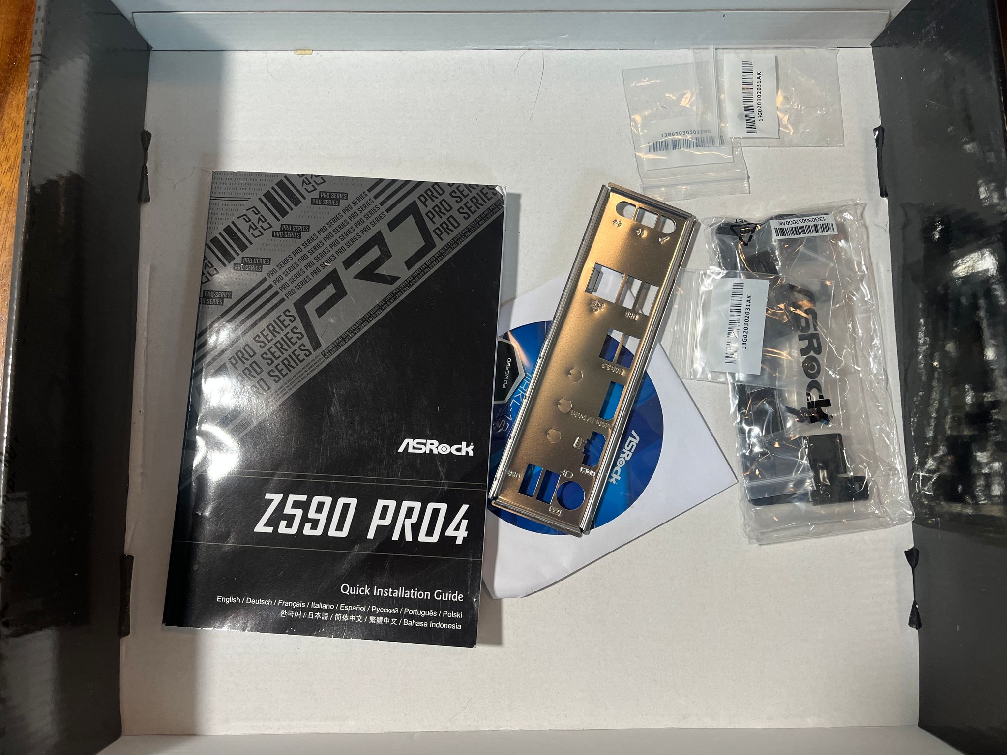 ASRock Z590 PRO4 ATX Motherboard LGA1200 Intel DDR4 PCIe HDMI USB Gaming