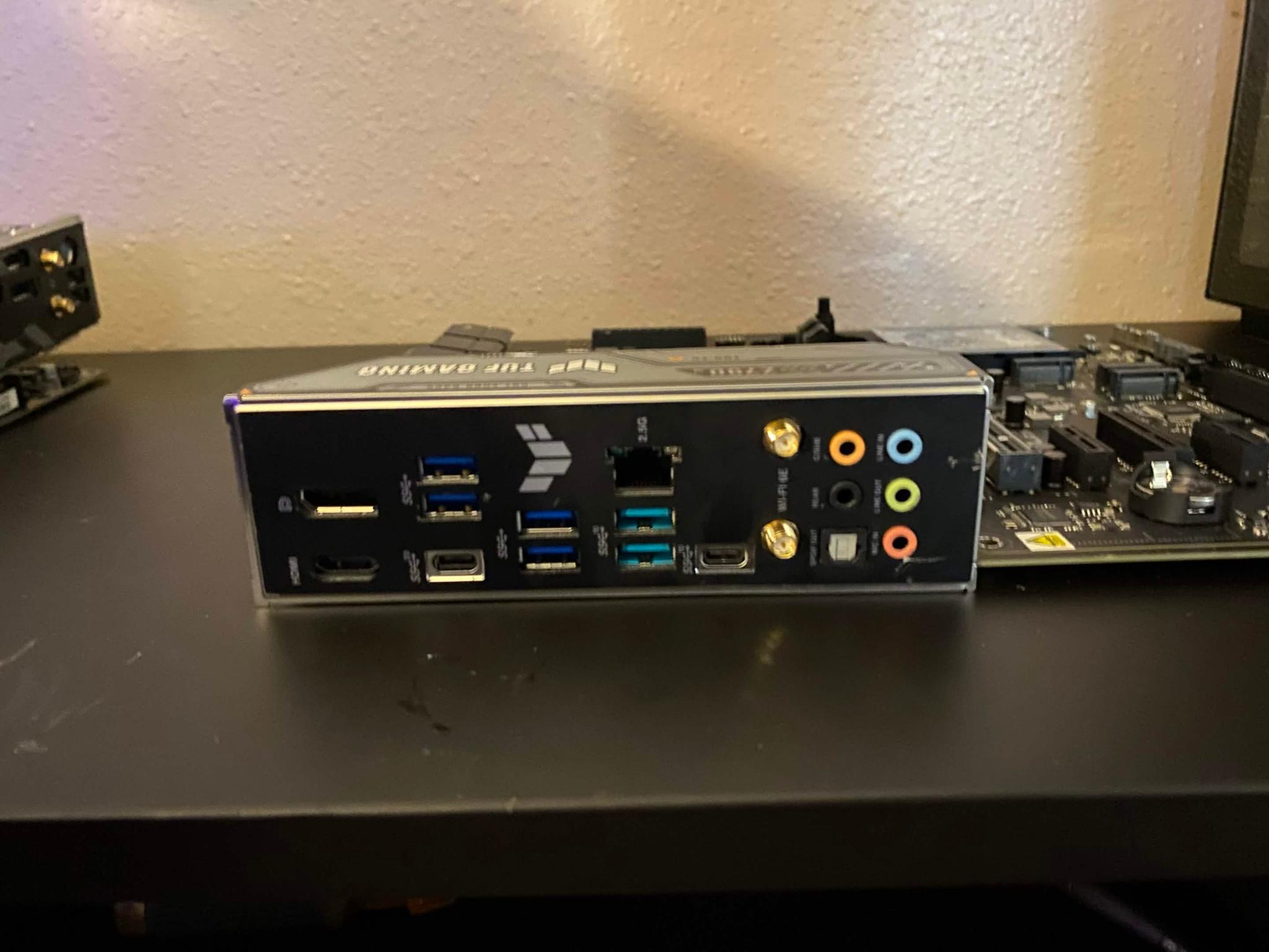 ASUS TUFF Z790-PLUS WIF
