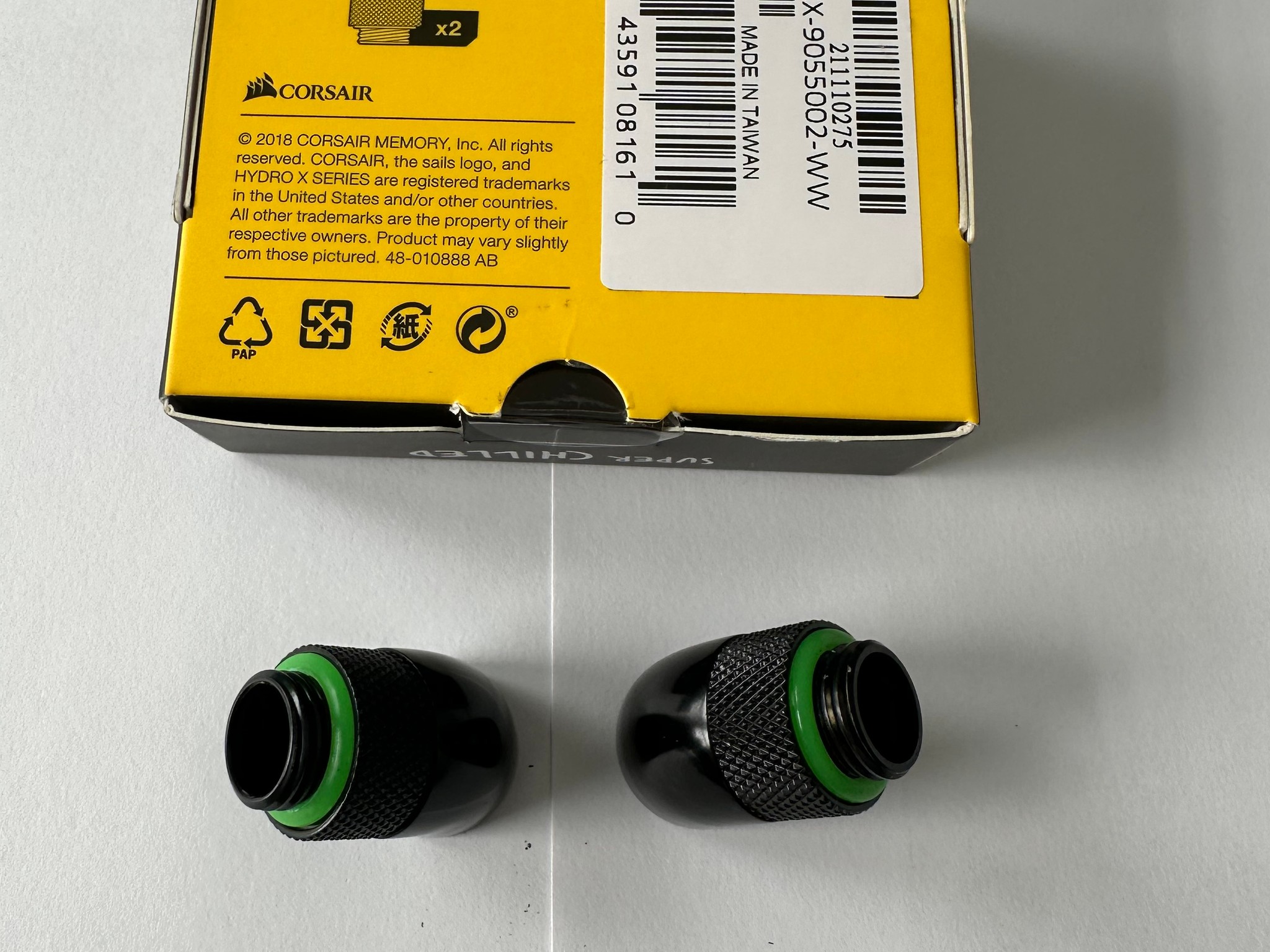 Corsair Hydro X Series 45 Degree Rotary Adapter - Black - 2 Pack  ( SHIP TODAY )