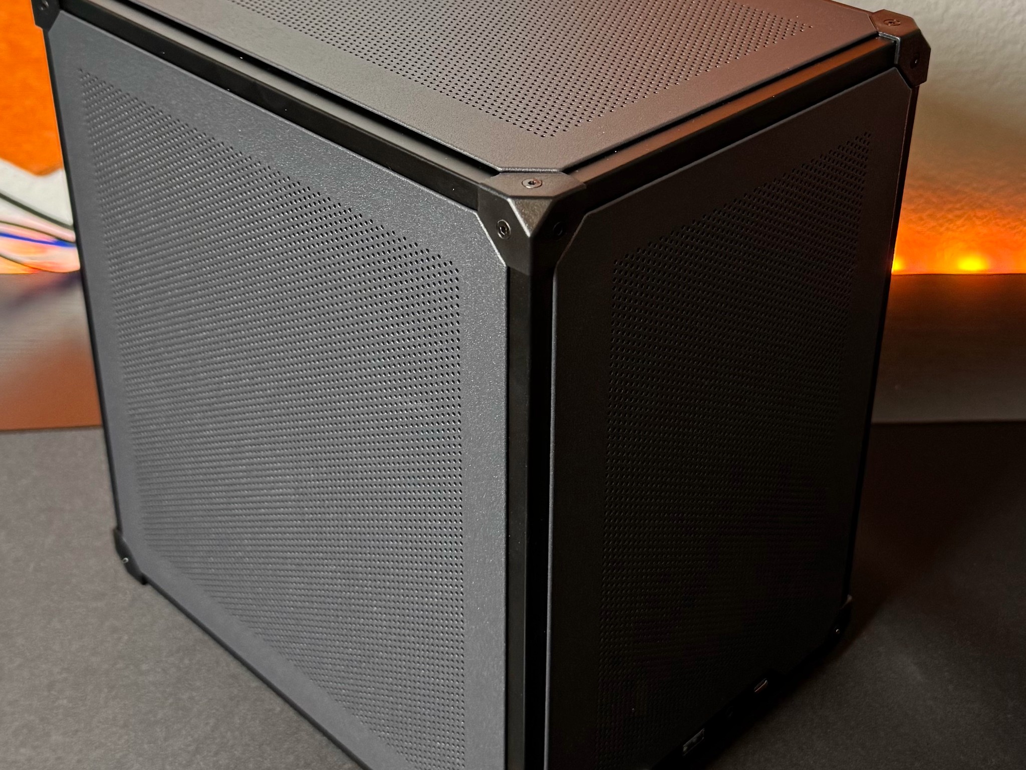 🔥 COMPACT POWERHOUSE  🔥 Ryzen 5 5500/ RX 6600 Console style Gaming PC!