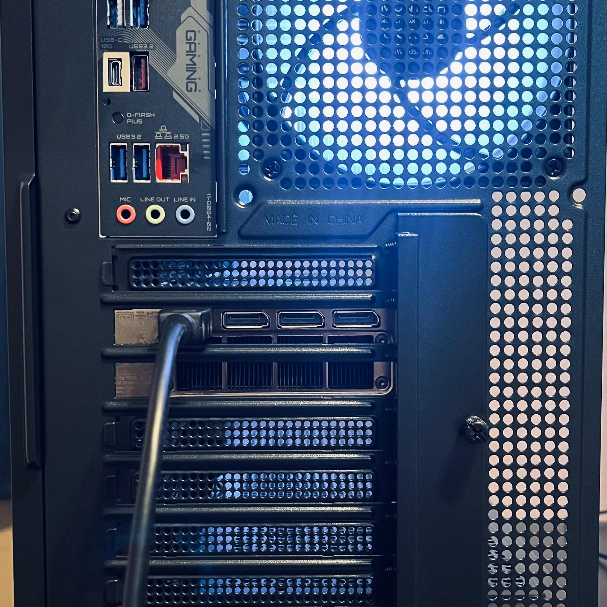 Pro Gaming PC |RTX 3080 // Ryzen 7700X // 32GB DDR5|