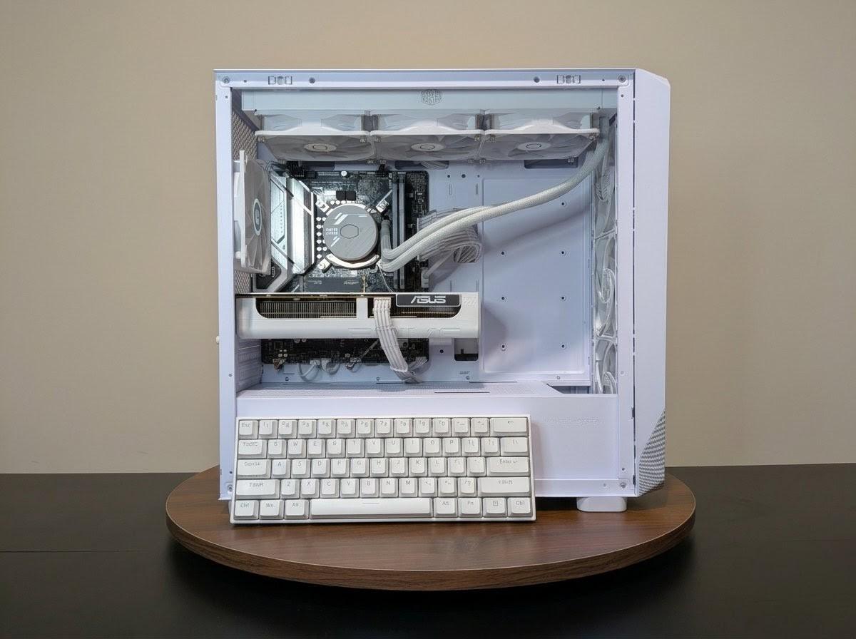 ❄️ WHITE RTX 5060 PC | INTEL I5-13400F | 32GB DDR4 | 500GB NVMe + 480GB SATA | WIFI&BT | WINDOWS 11