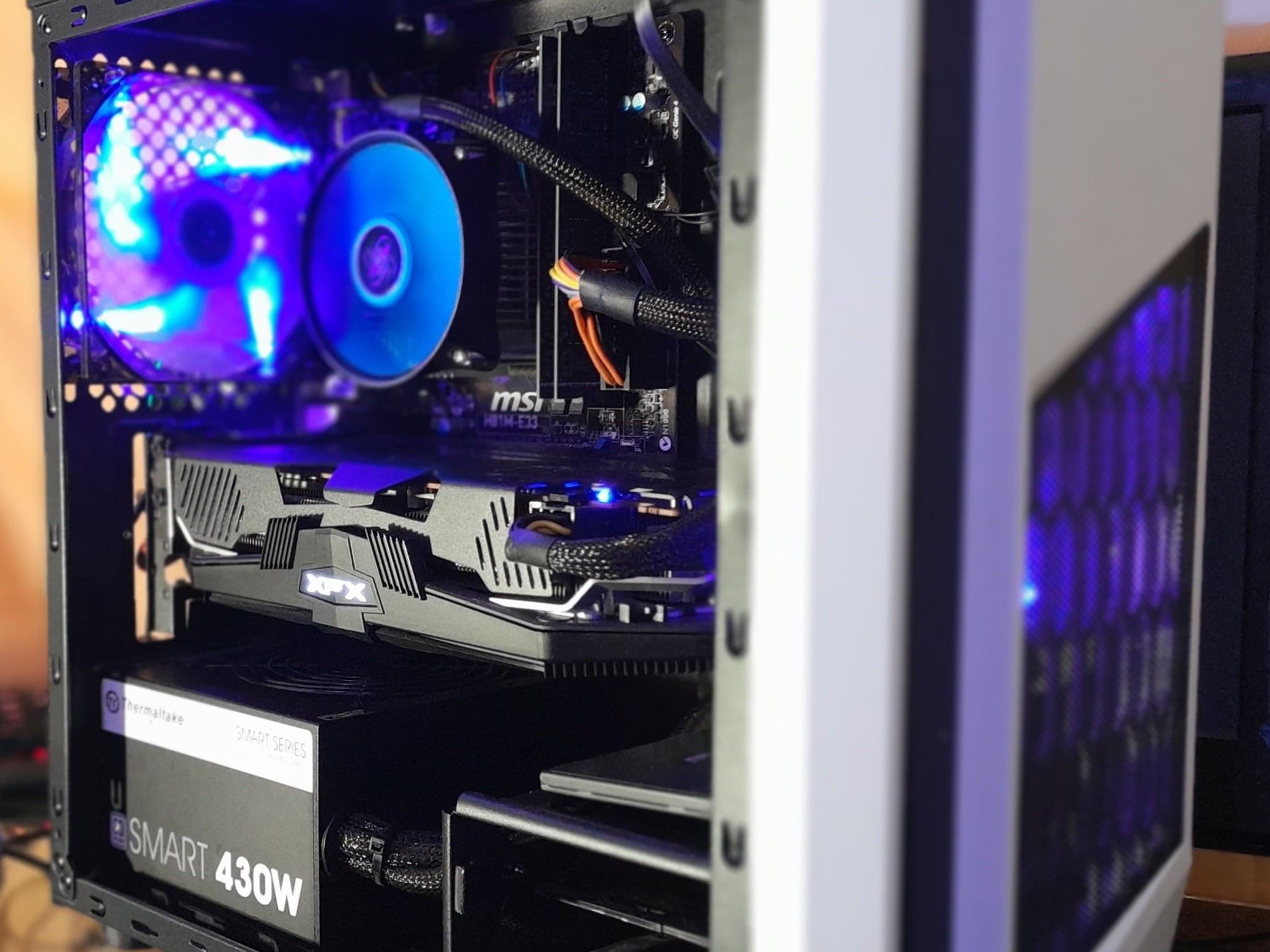 AAA gaming pc! i7-4790k with RX 5600XT and 222 gb SSD. BONUS 60HZ TV! Fortnite, MW3 2023 ready!