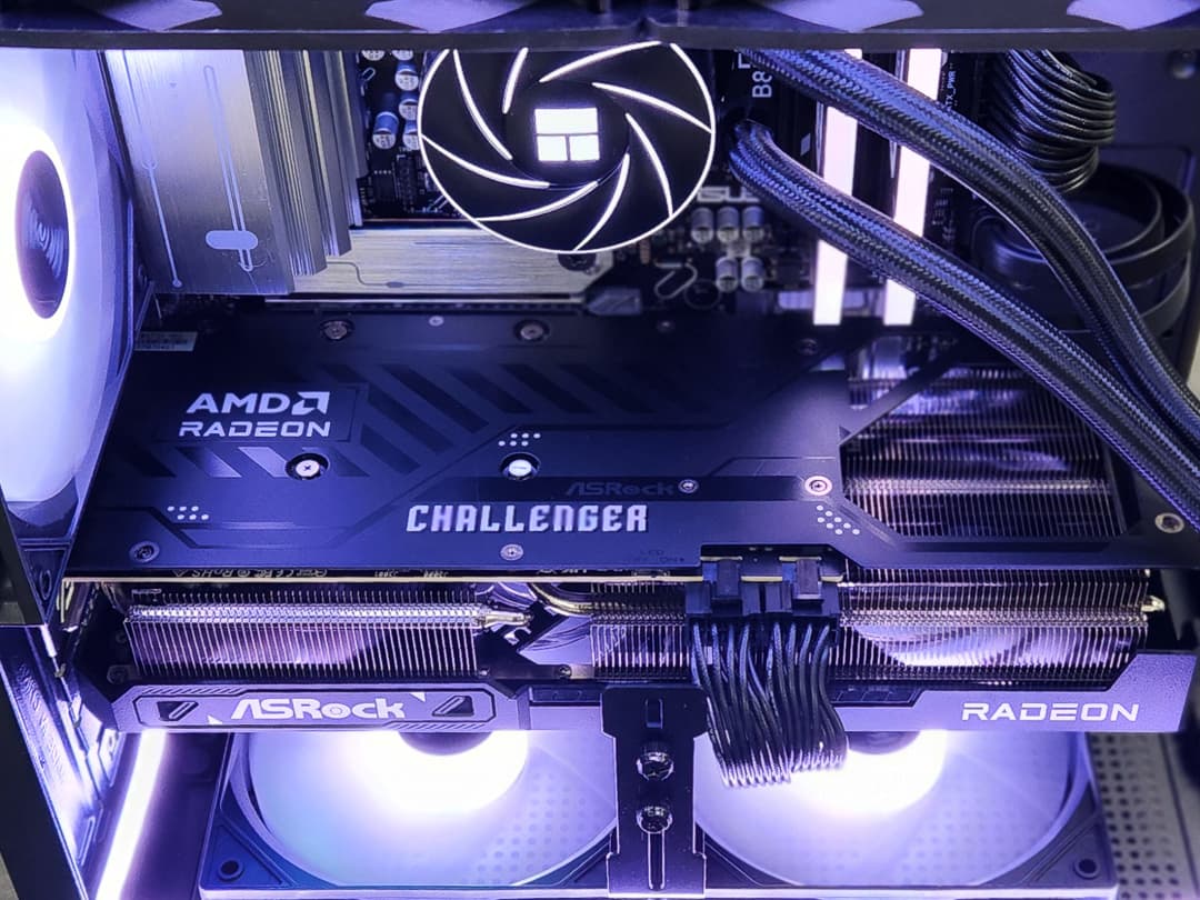 RX 9070 XT | Ryzen 7 7800X3D | Custom Liquid Cooled Gaming PC | 2TB SSD | 32GB DDR5 | Win 11 Pro