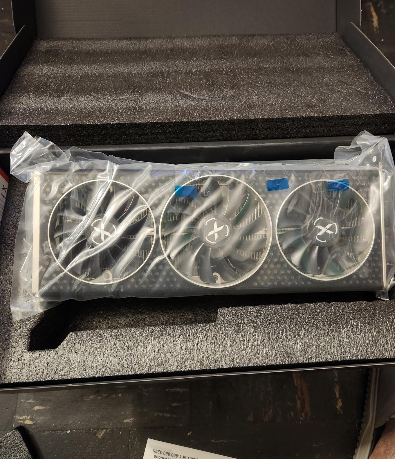 XFX Speedster QICK 319 Core Radeon RX 6750 XT