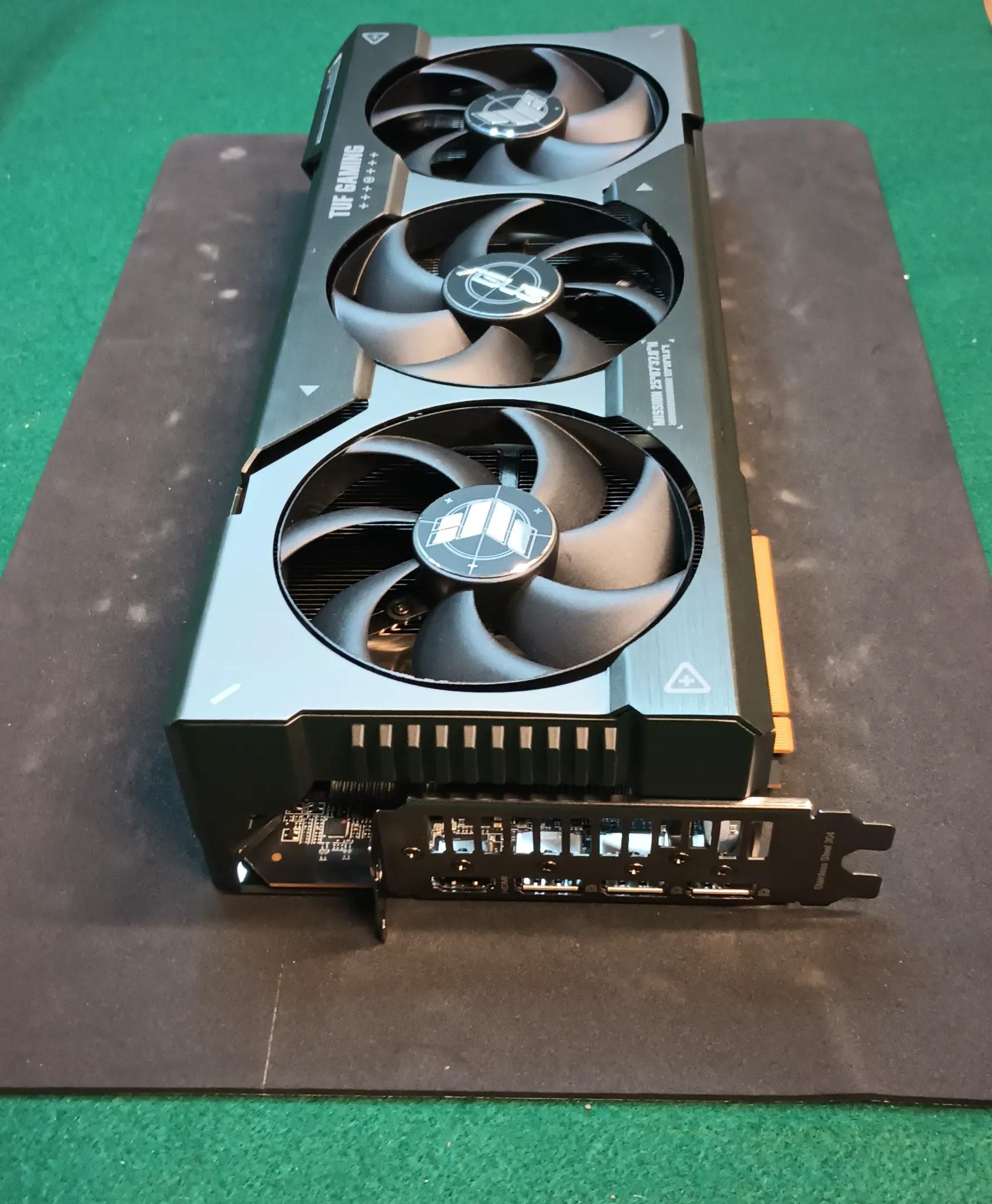Asus TUF Radeon RX 7900 XTX OC 24GB DDR6