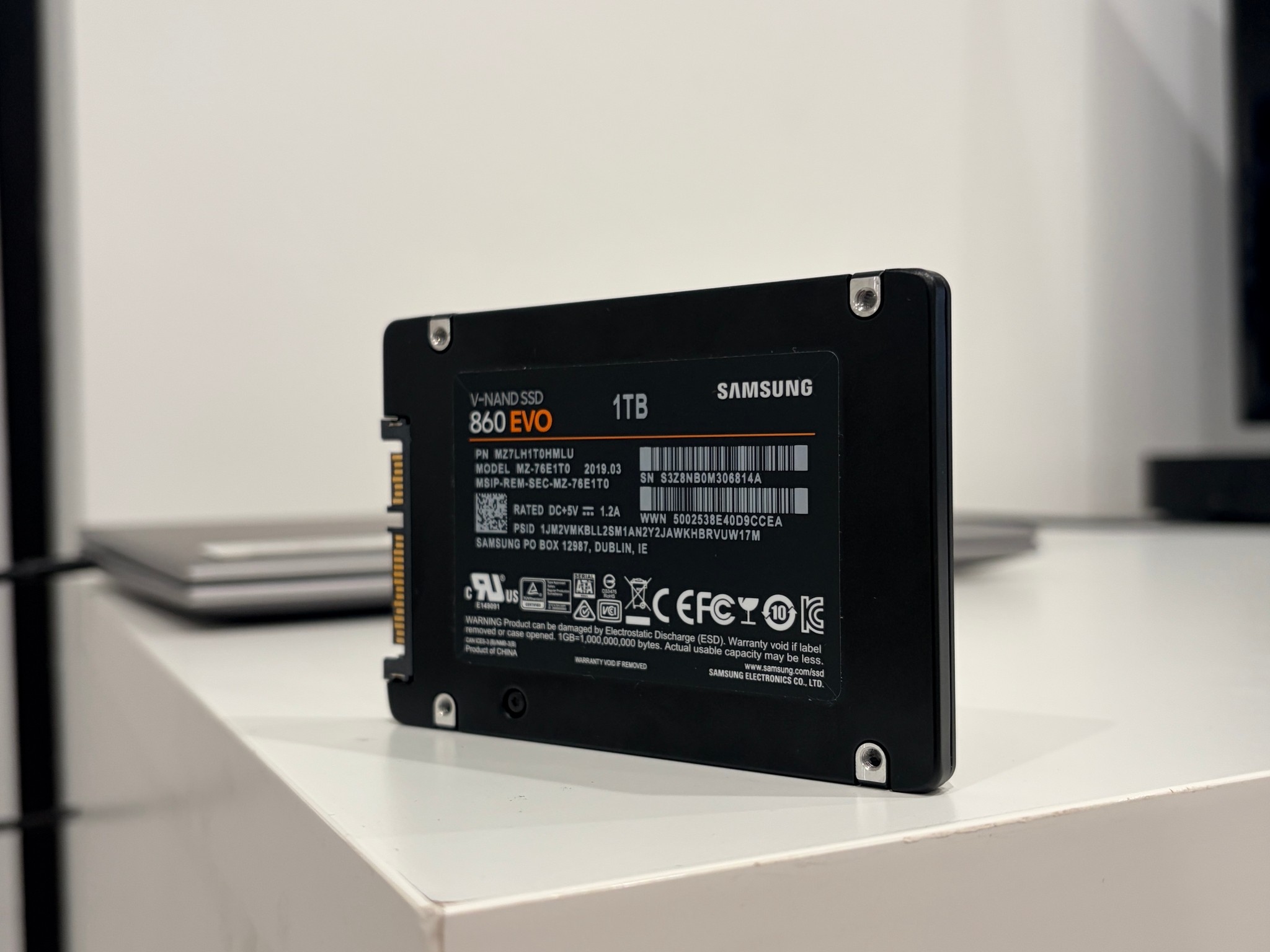 Samsung EVO 860 1 TB SATA III SSD 6 Gbps