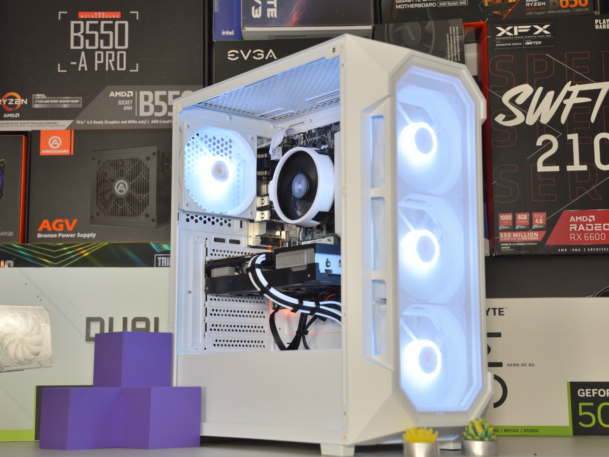 🌨️⬜| RTX 3060 Ti 8GB | AMD RYZEN 5 3600 | 16GB DDR4 RAM | 1TB NVME SSD | Snow Box |