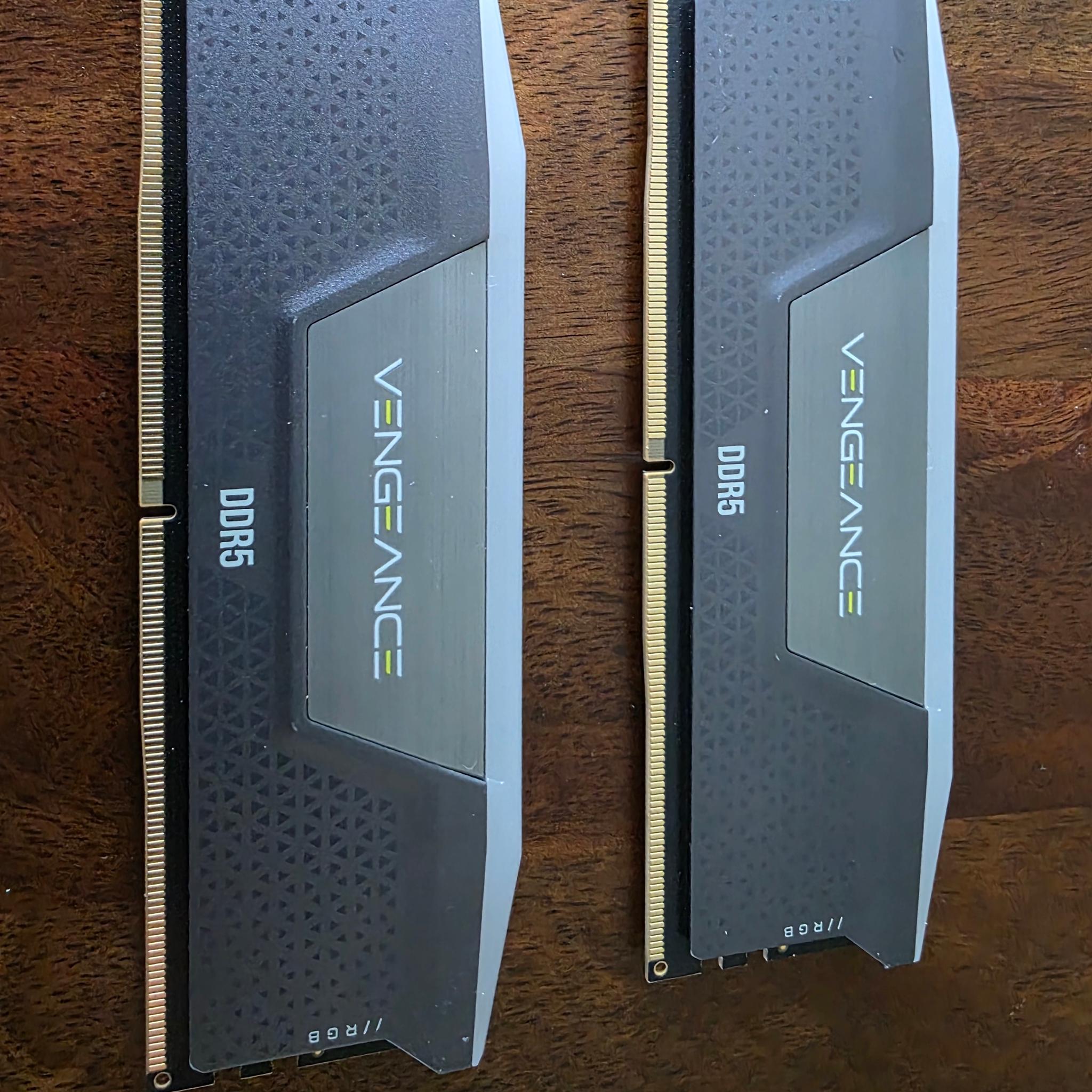 Corsair Vengeance 32GB (2×16GB) 6000MT/s