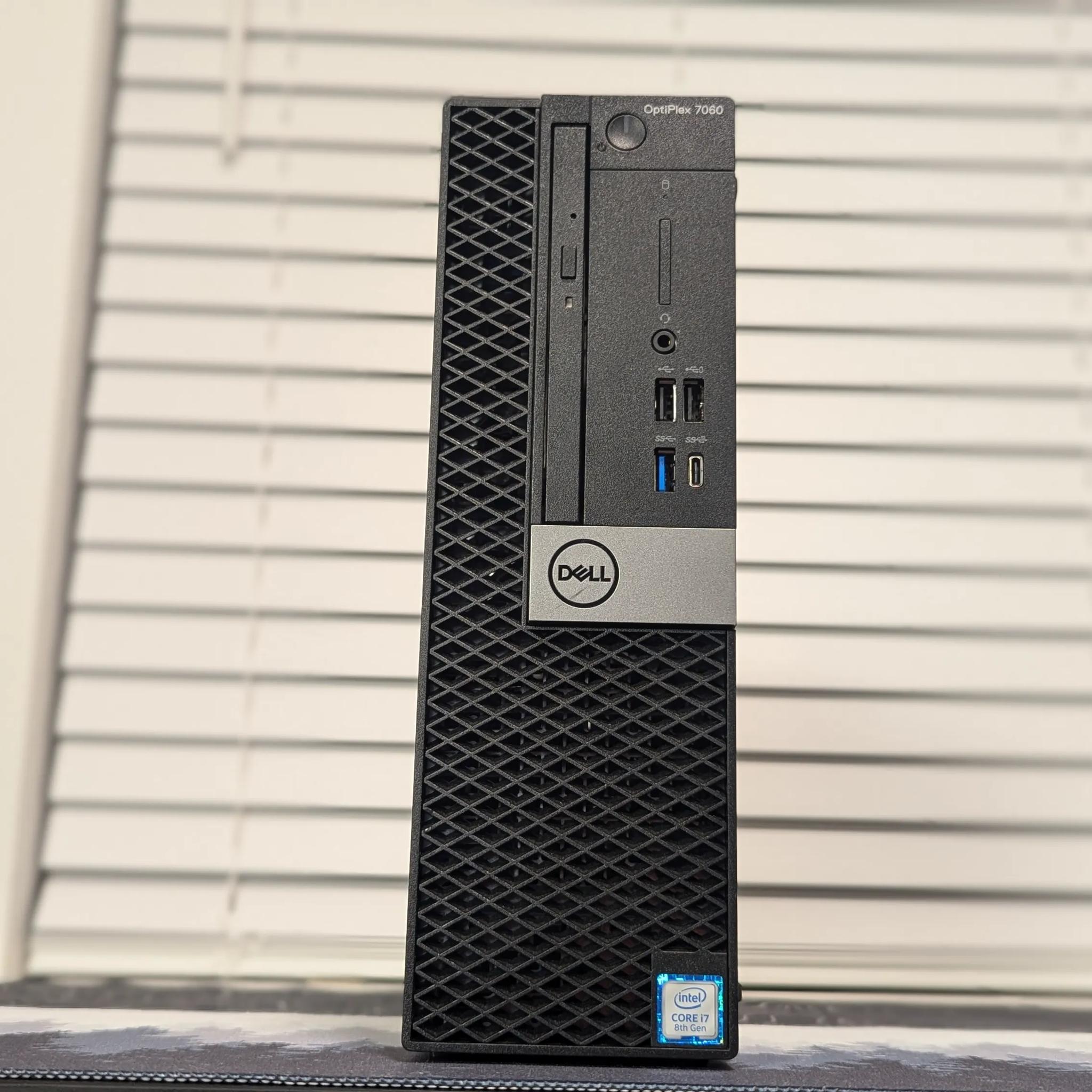💰SALE💰 🎮Budget E-Sports PC🎮◽RX 550◽Intel i3-8100◽16GB DDR4◽512GB M.2 SSD