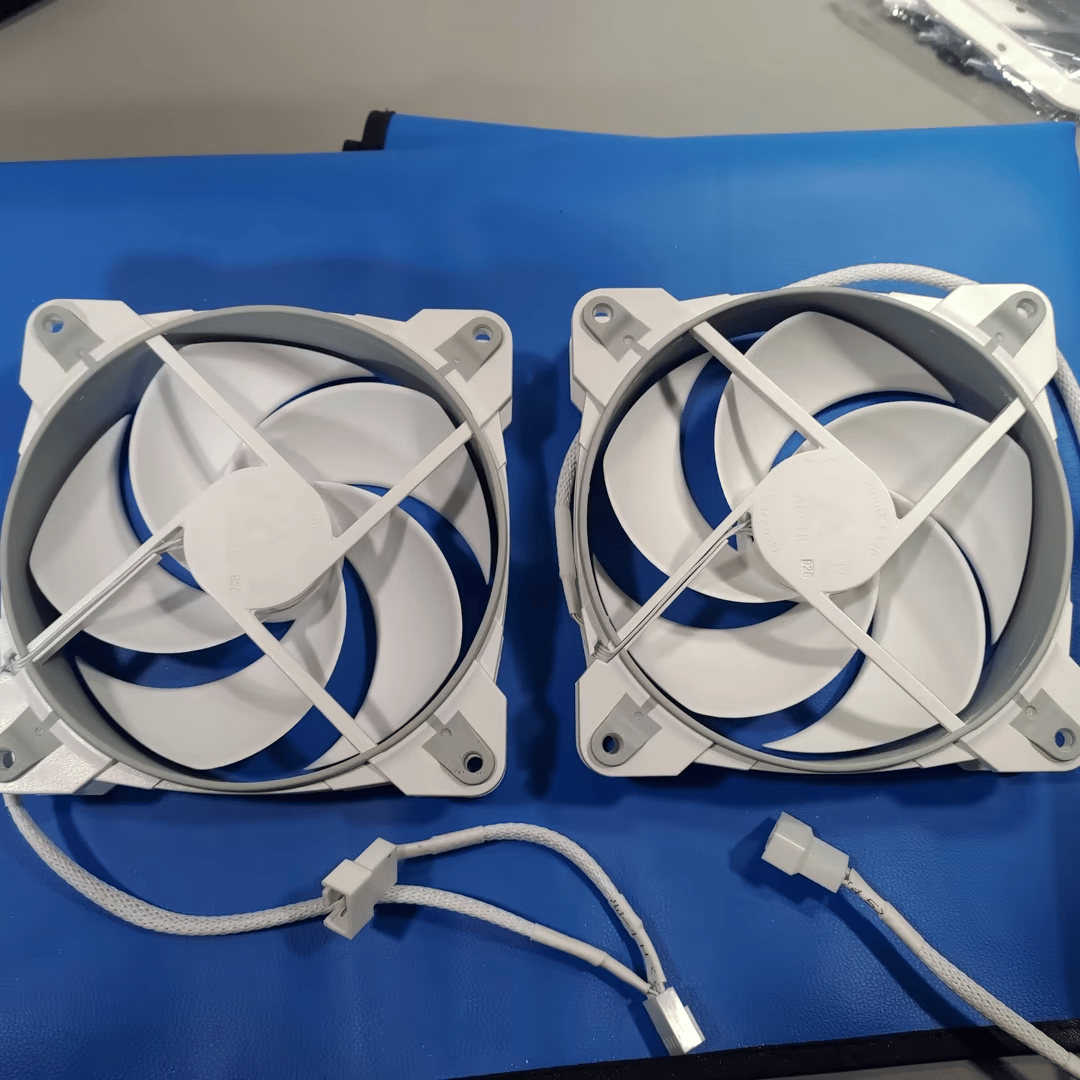 Ryzen Bundle (2600x, 3700x, Arctic Freezer Duo, wraith stealth)