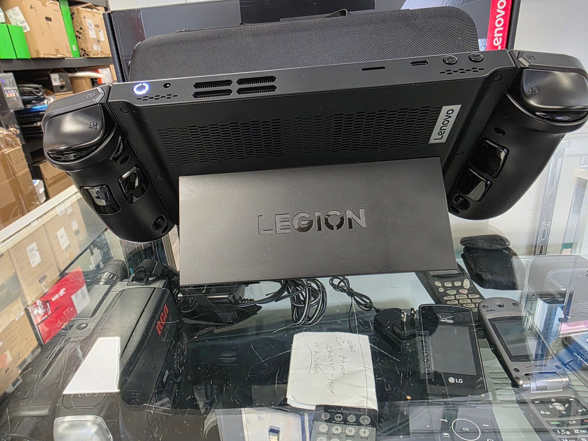 Lenovo Legion Go l Z1 Extreme l 16gb LPDDR5X l 512GB SSD