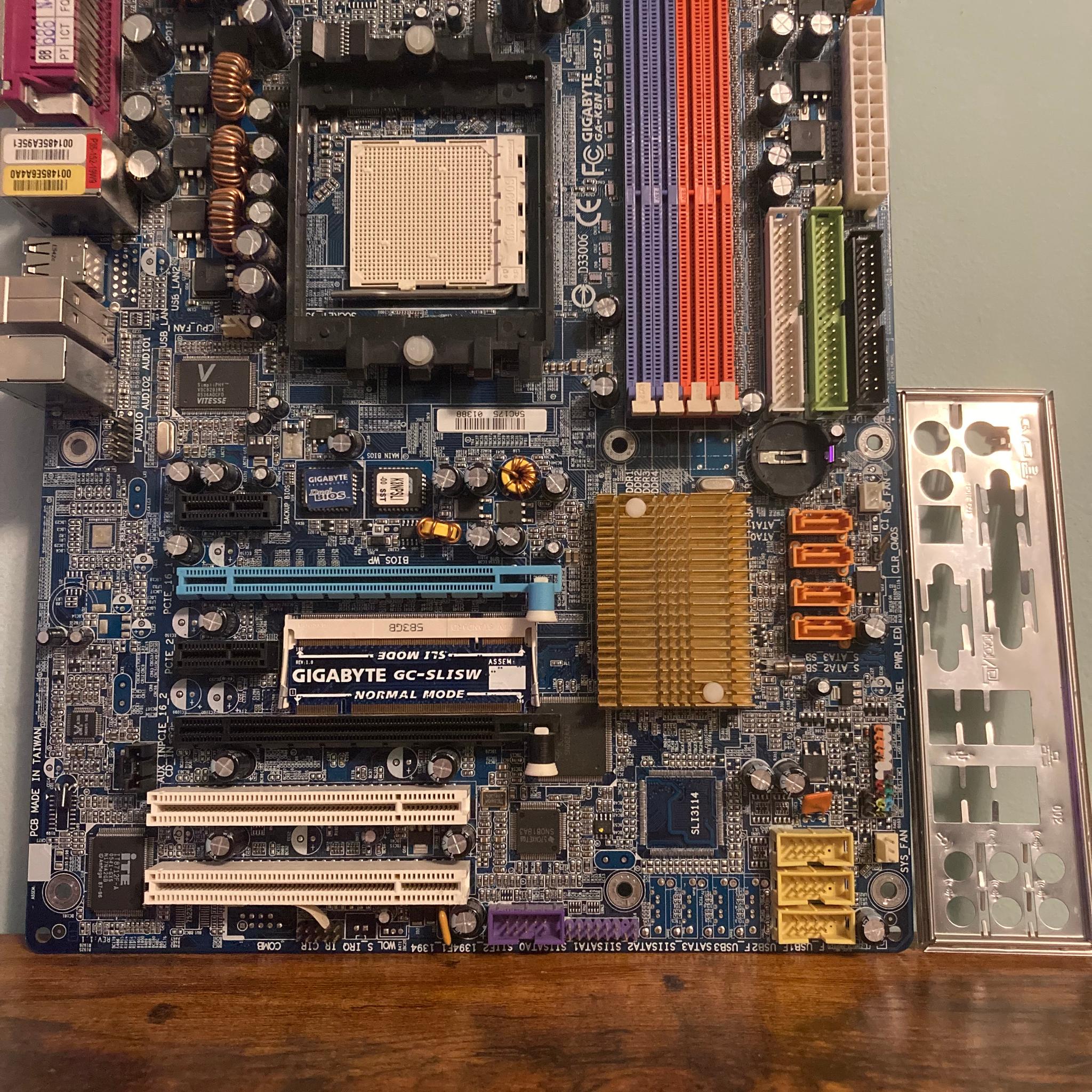 Retro Motherboard: Gigabyte GA-K8N Pro-SLI