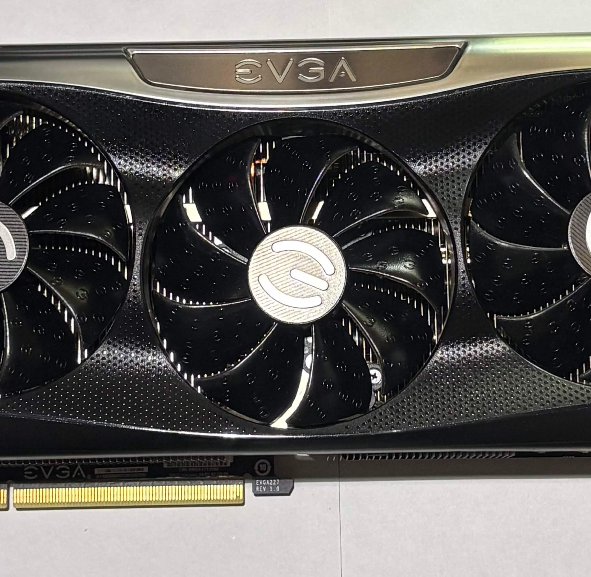 EVGA FTW3 ULTRA GAMING GeForce RTX 3090