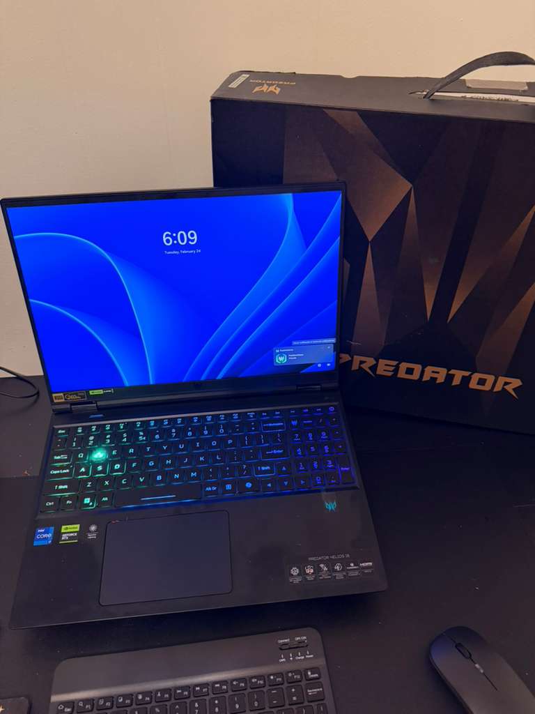 Acer Predator Helios 16 PH16-72-77KA | i7-14700HX | RTX 4070 |