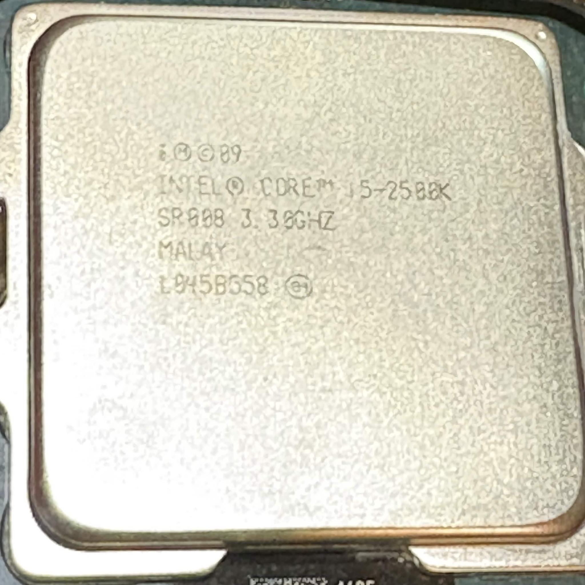 ASROCK Fatal1ty P67 Professional / i5-2500 / Noctua Dual-Tower Cooler (NM)