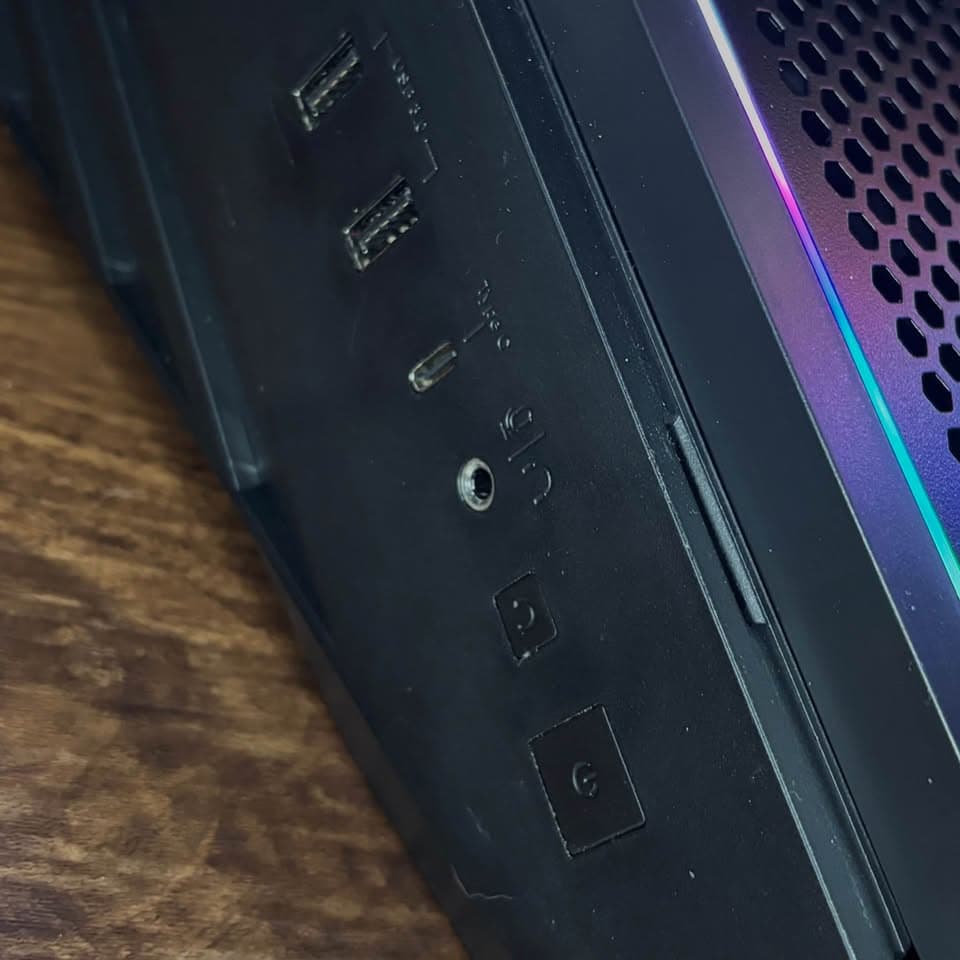 Black Gaming PC (RTX 4060 8GB + AMD Ryzen 5 5600G)