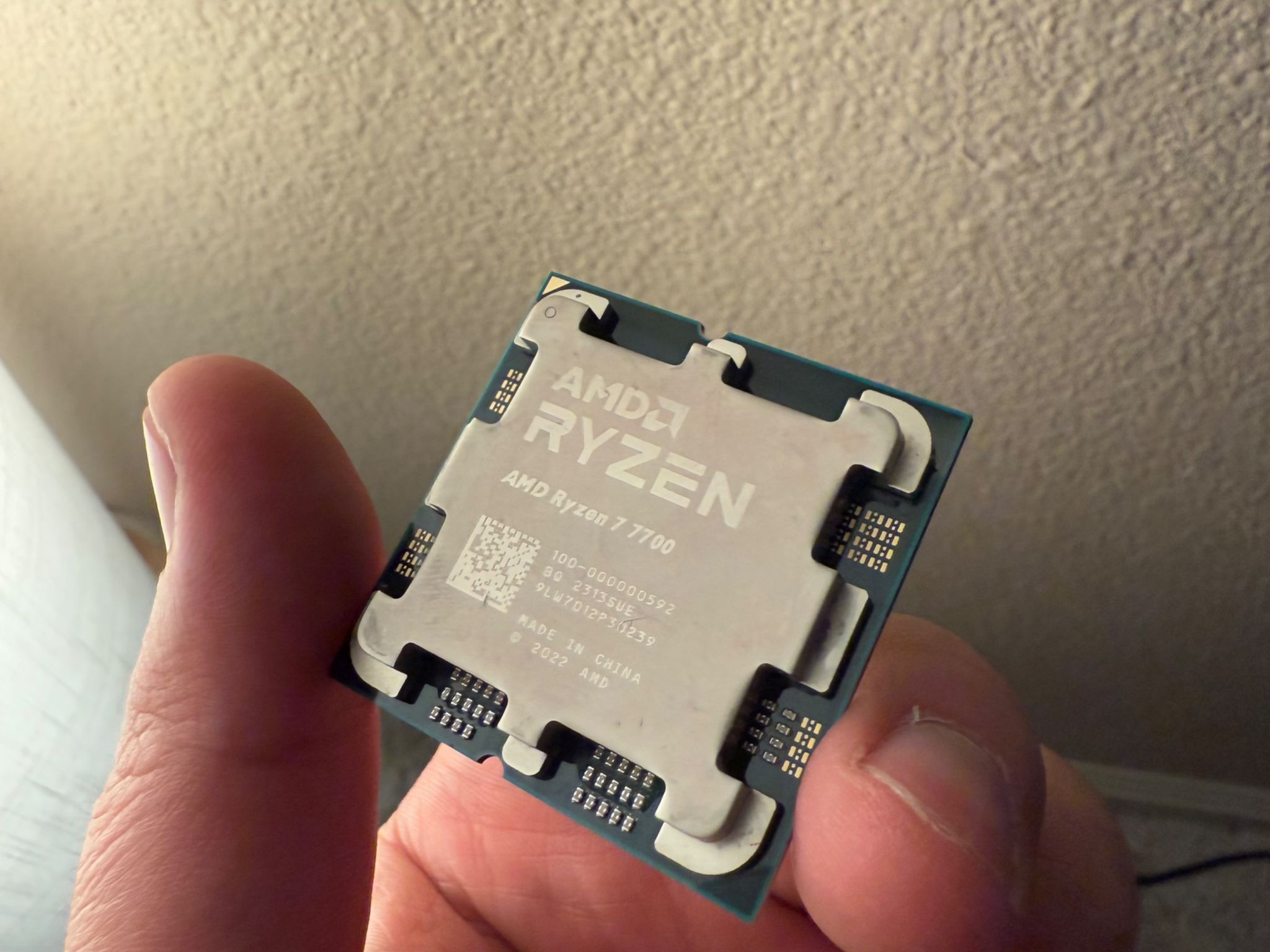 AMD Ryzen 7 7700